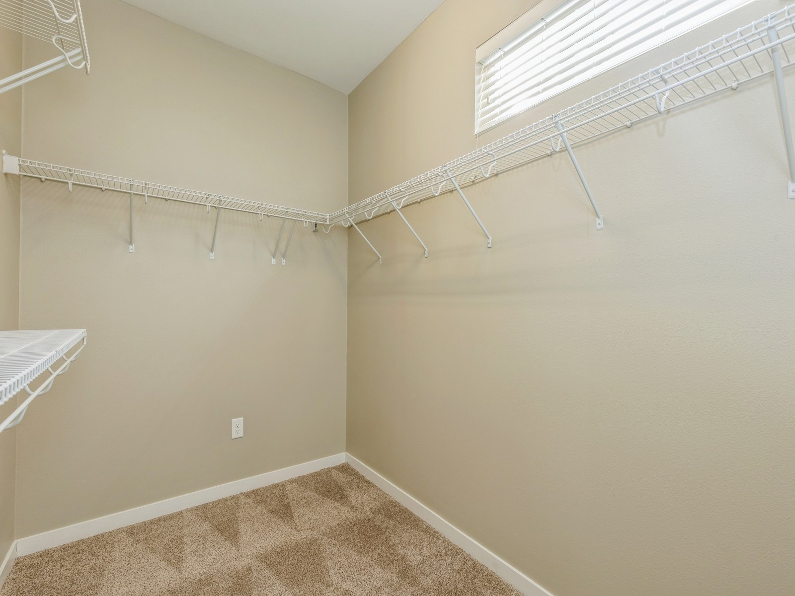 313 SW 7th Street 107