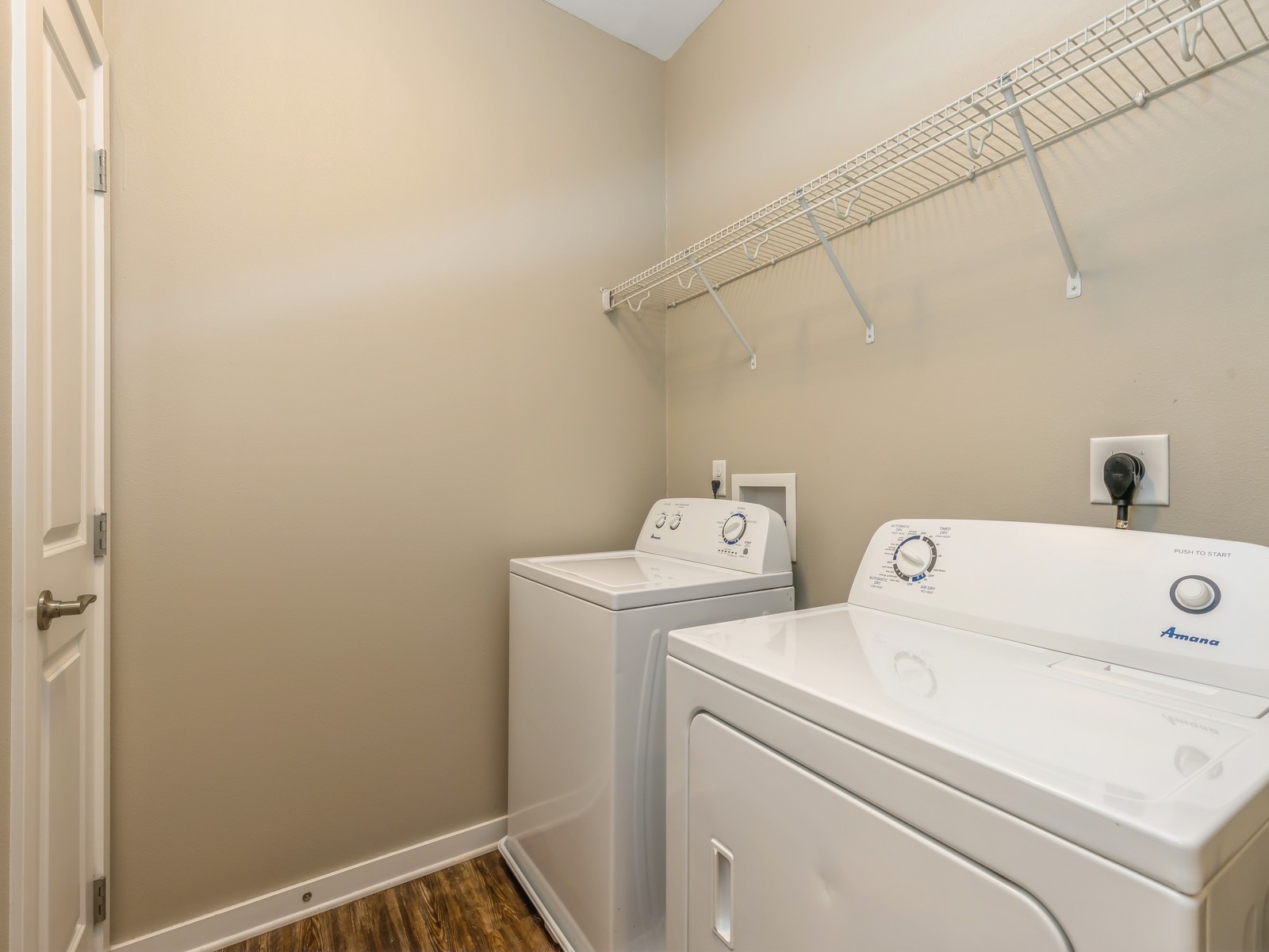 313 SW 7th Street 107