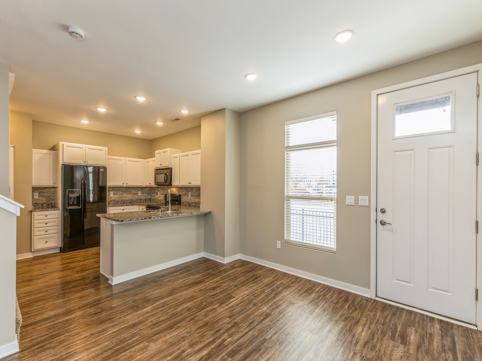 313 SW 7th Street 107