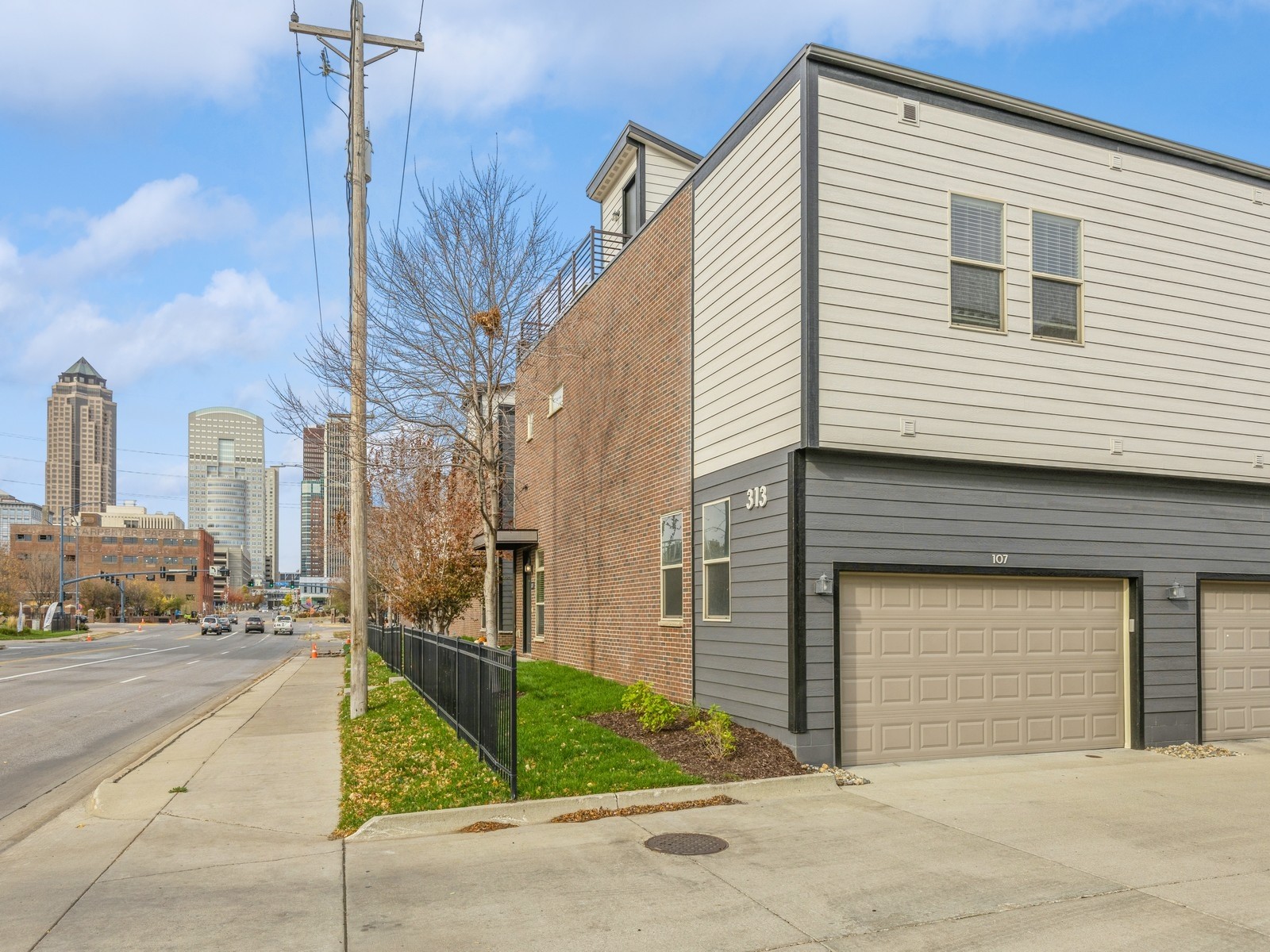 313 SW 7th Street 107