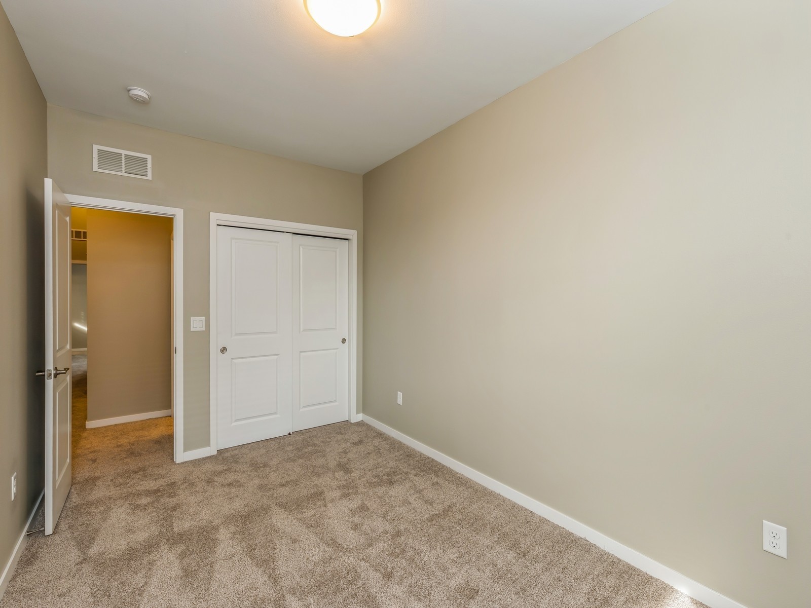 313 SW 7th Street 107