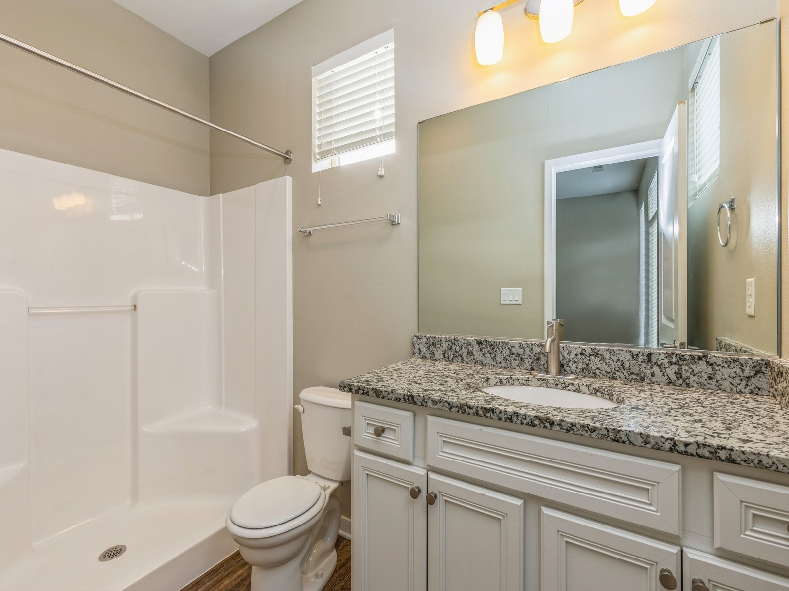 313 SW 7th Street 107