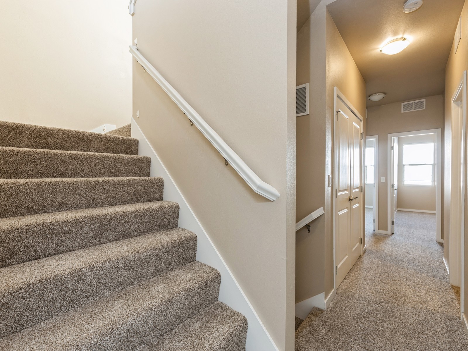 319 SW 7th Street 107