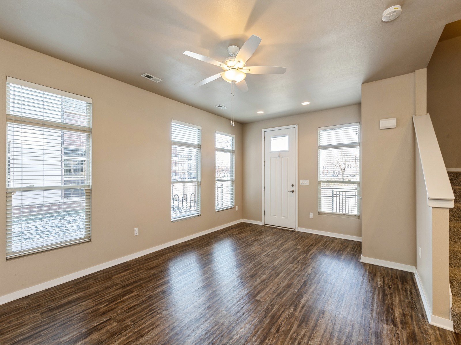319 SW 7th Street 107