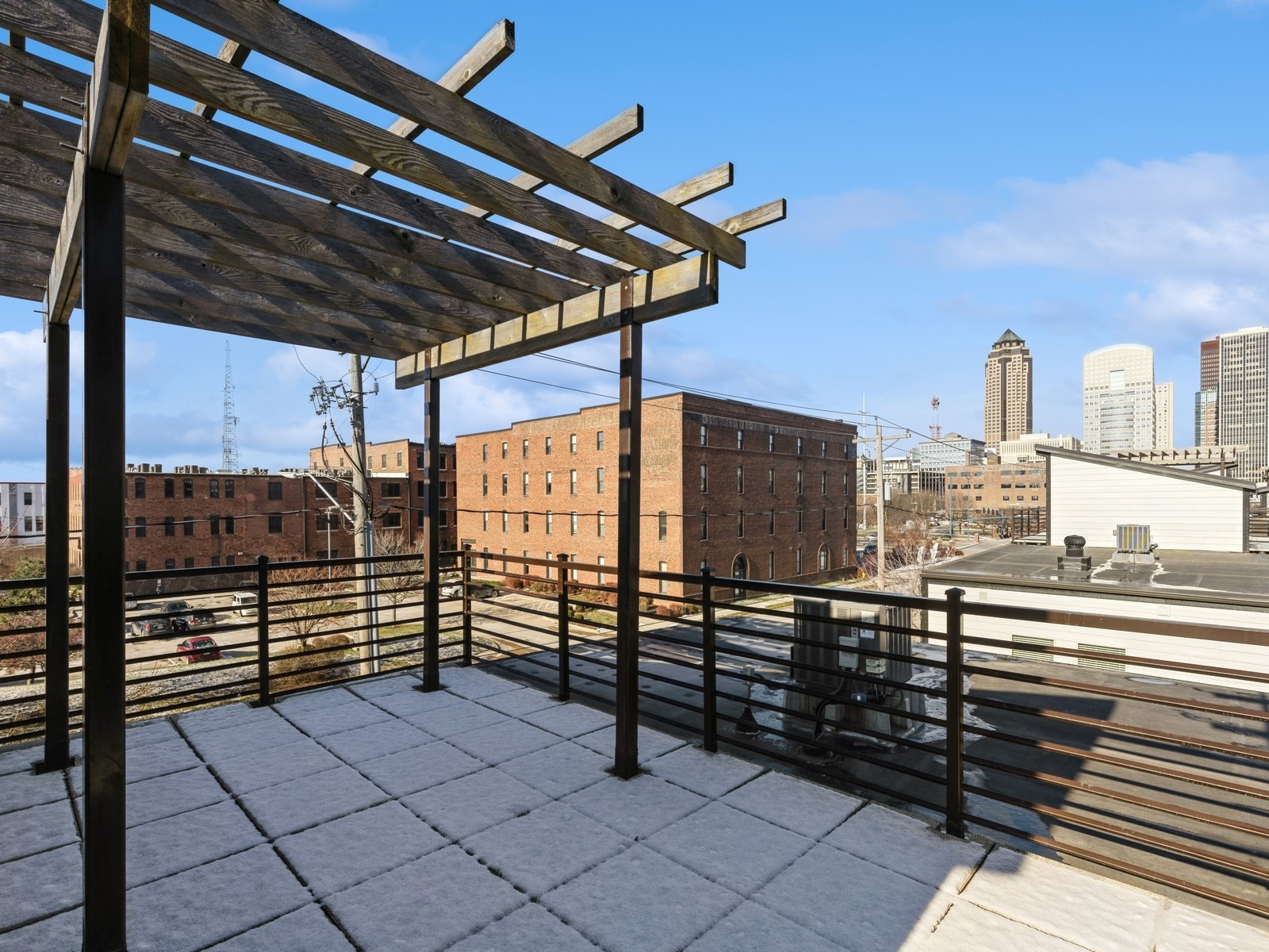 319 SW 7th Street 107
