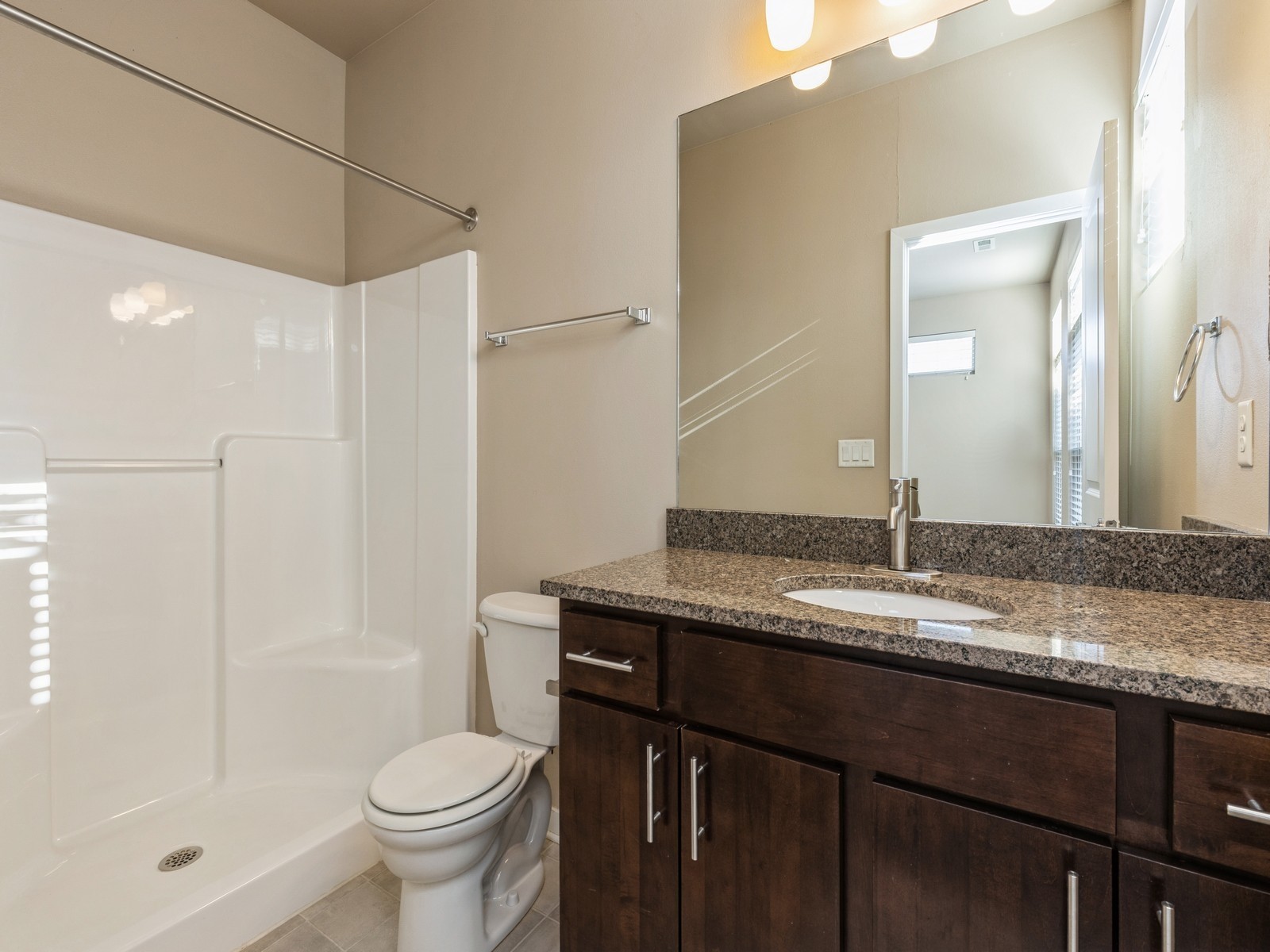 319 SW 7th Street 107