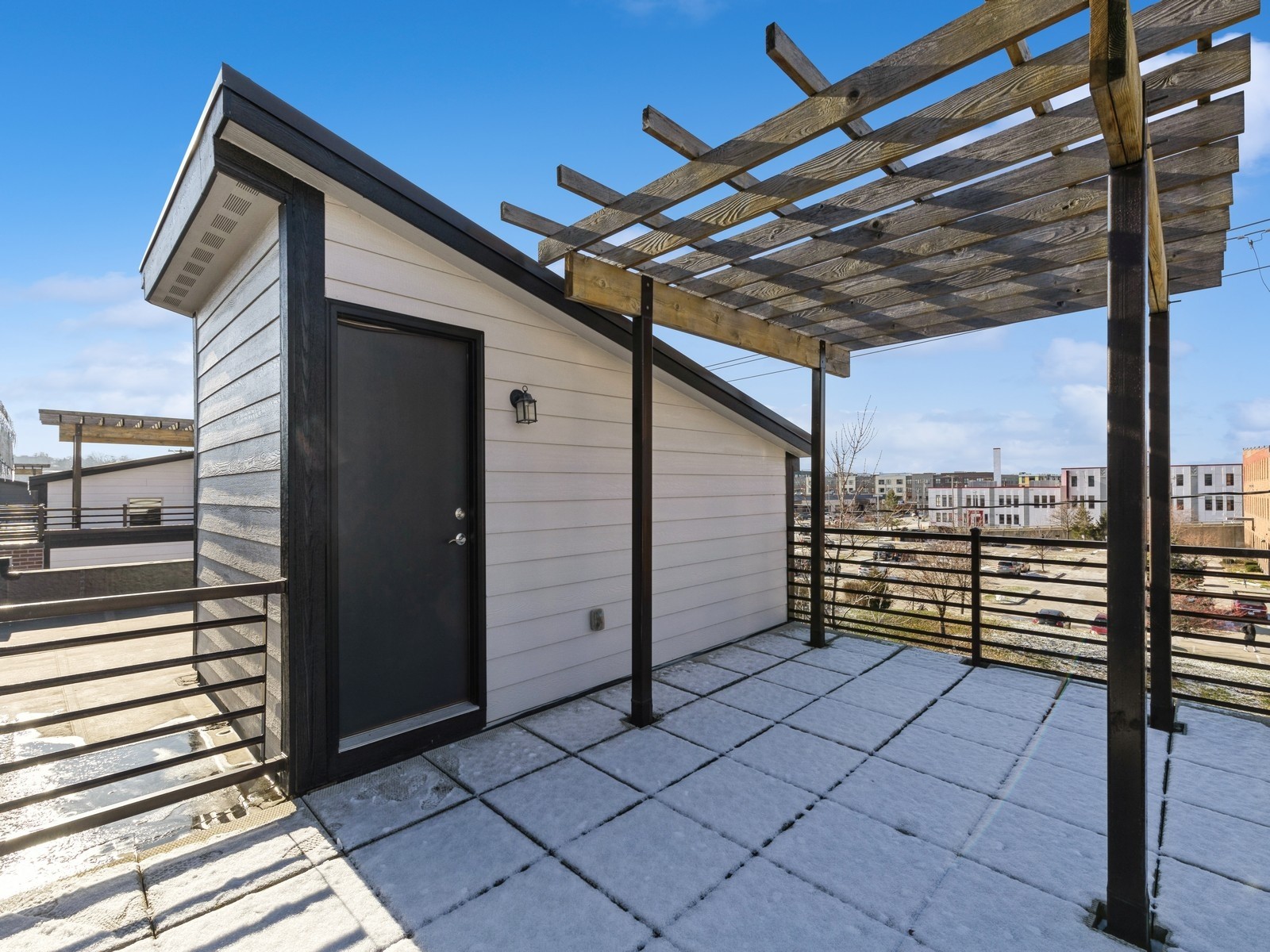 319 SW 7th Street 107