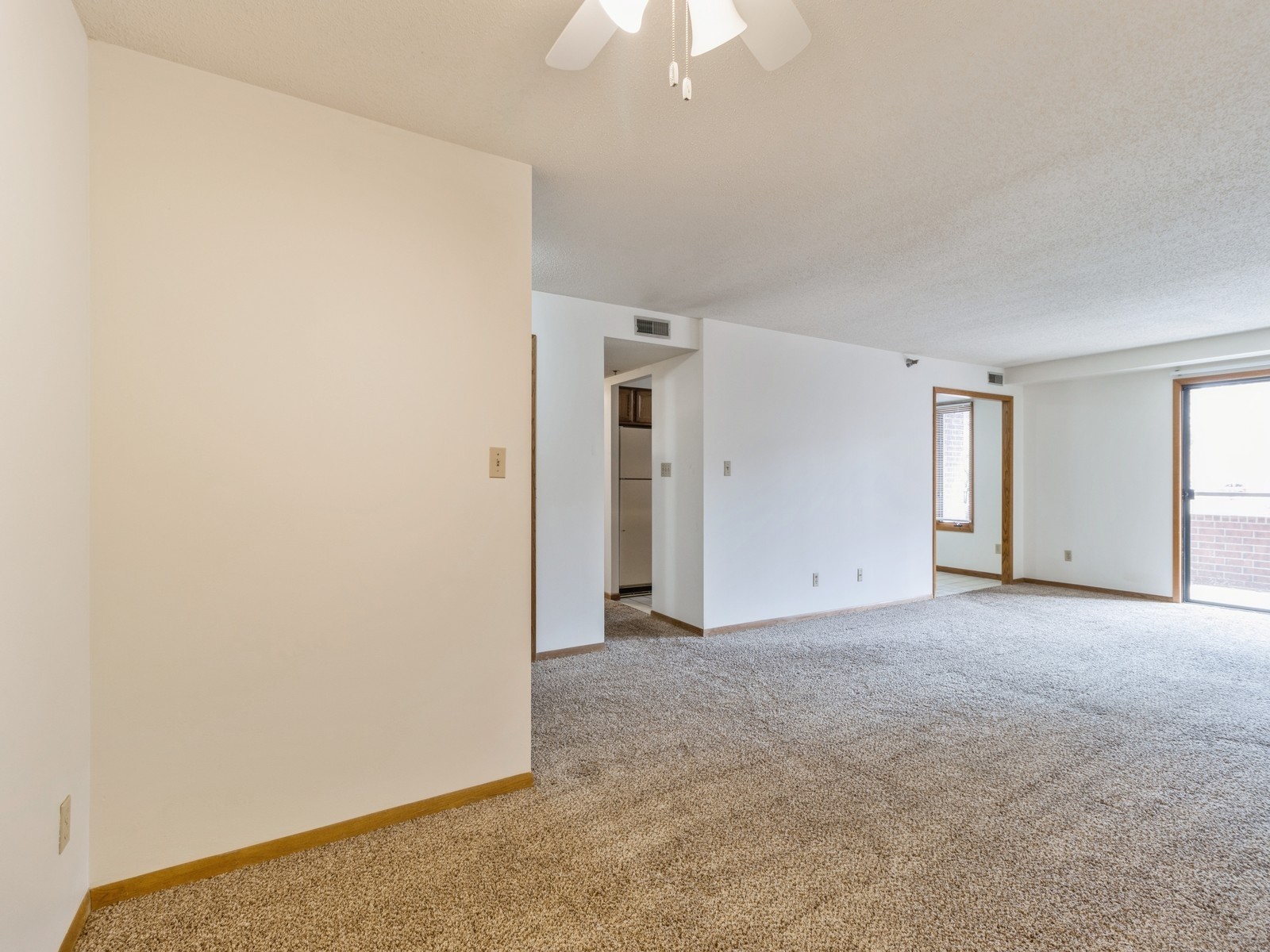 2880 Grand Avenue 107