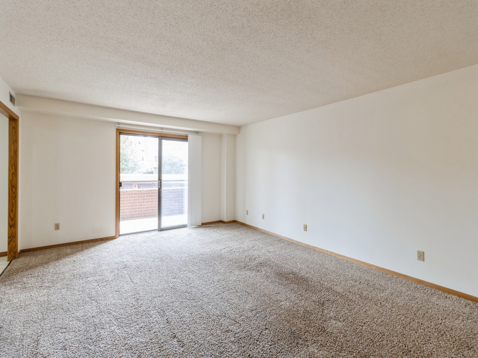 2880 Grand Avenue 107