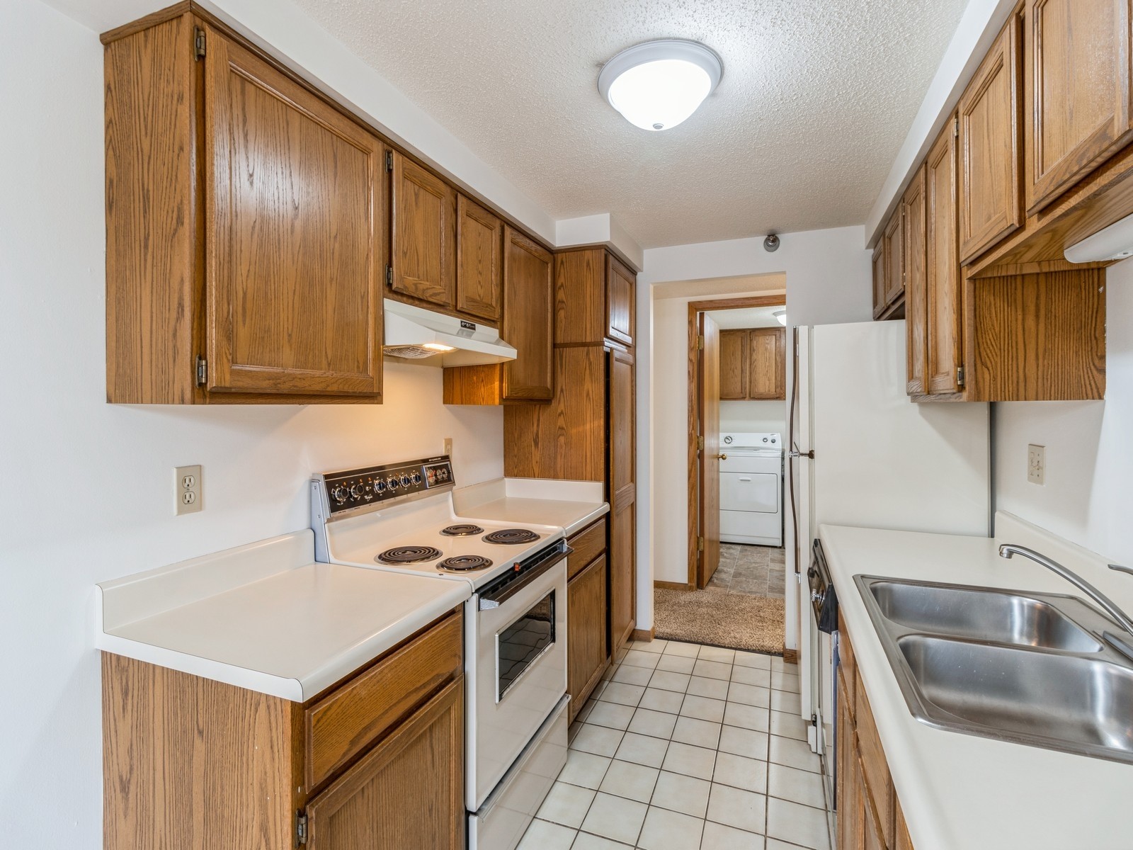 2880 Grand Avenue 107
