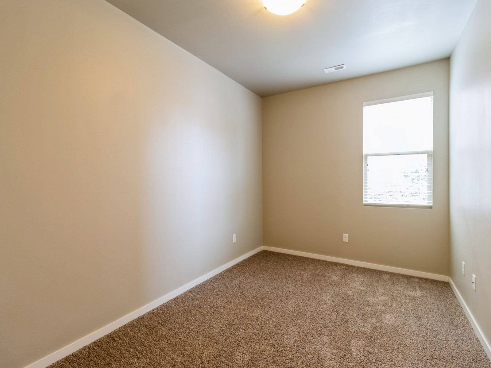 316 SW 6th Street 106