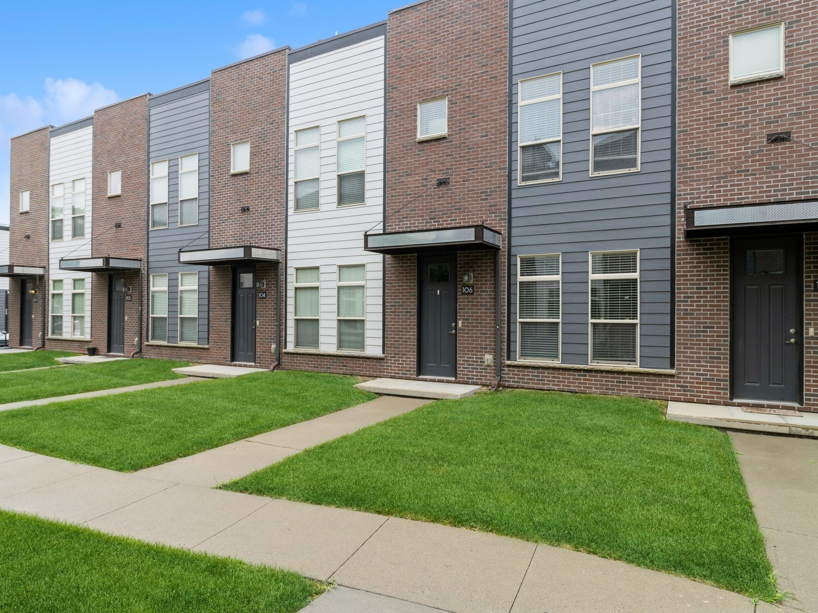 316 SW 6th Street 106