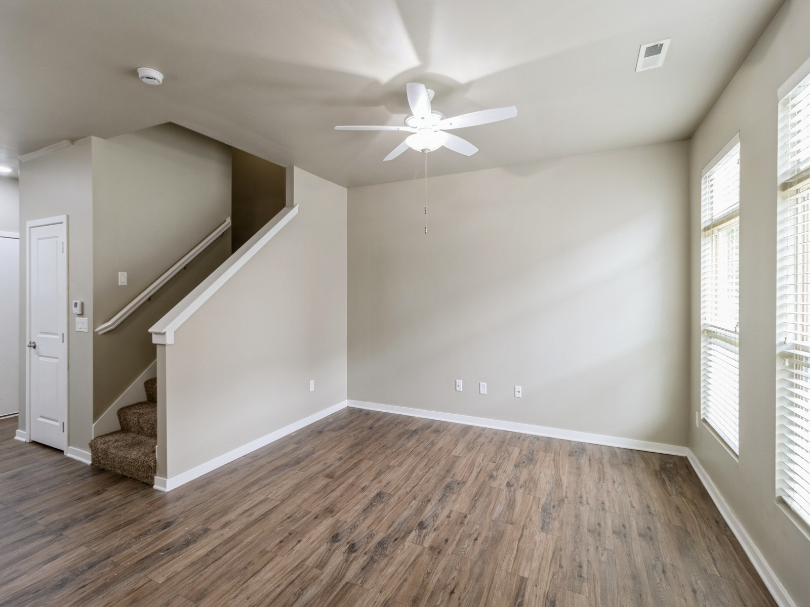 316 SW 6th Street 106