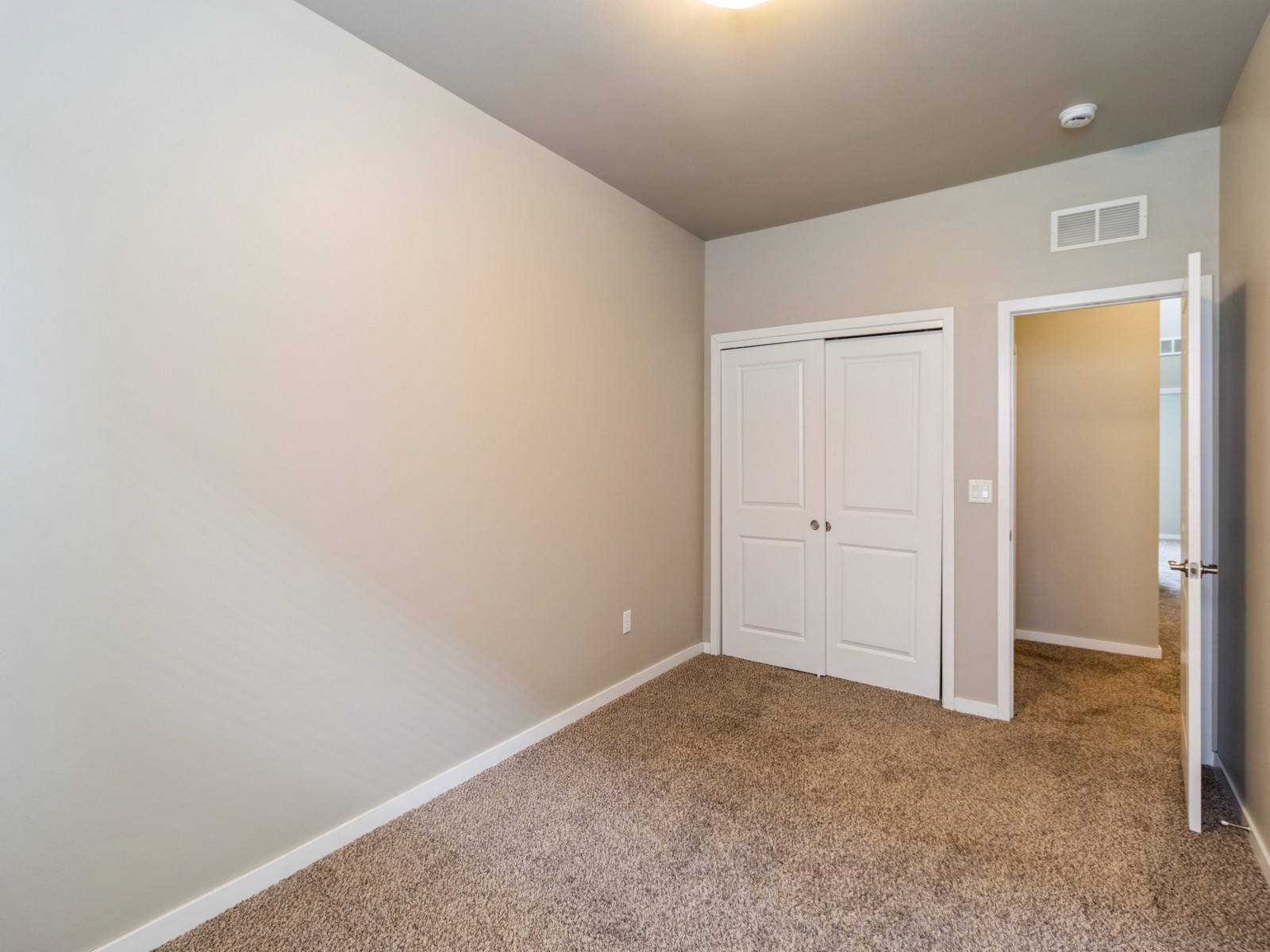 316 SW 6th Street 106