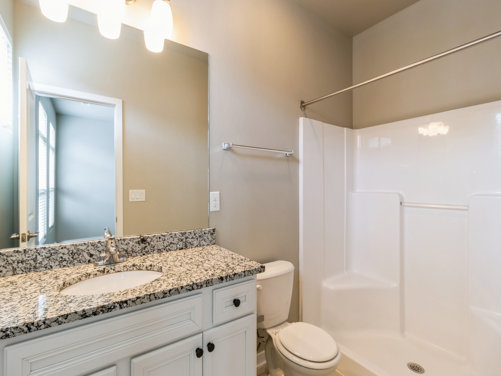 316 SW 6th Street 106