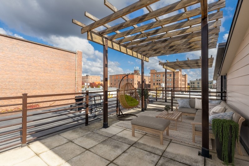 316 SW 6th Street 106