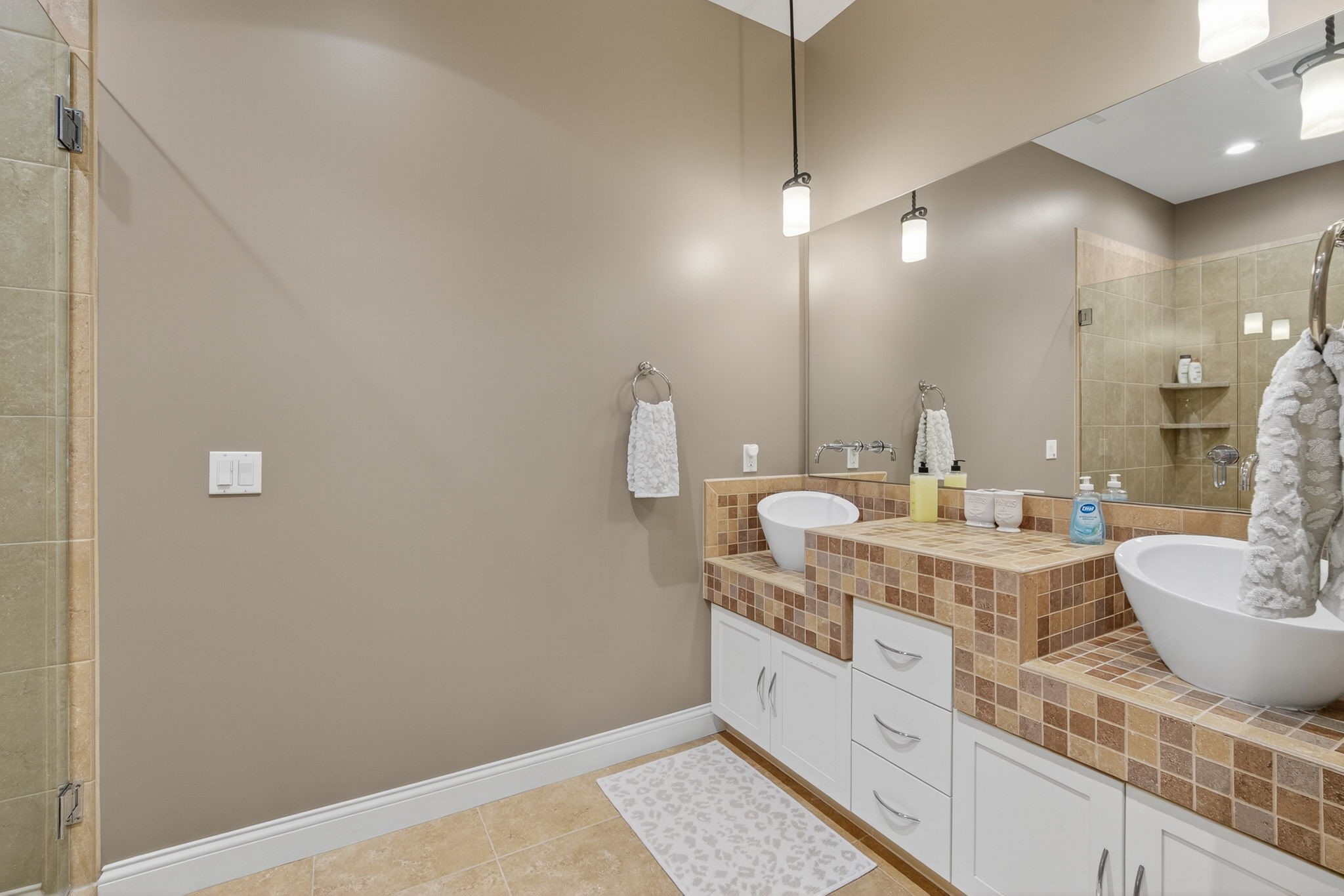 14227 Ridgemont Drive