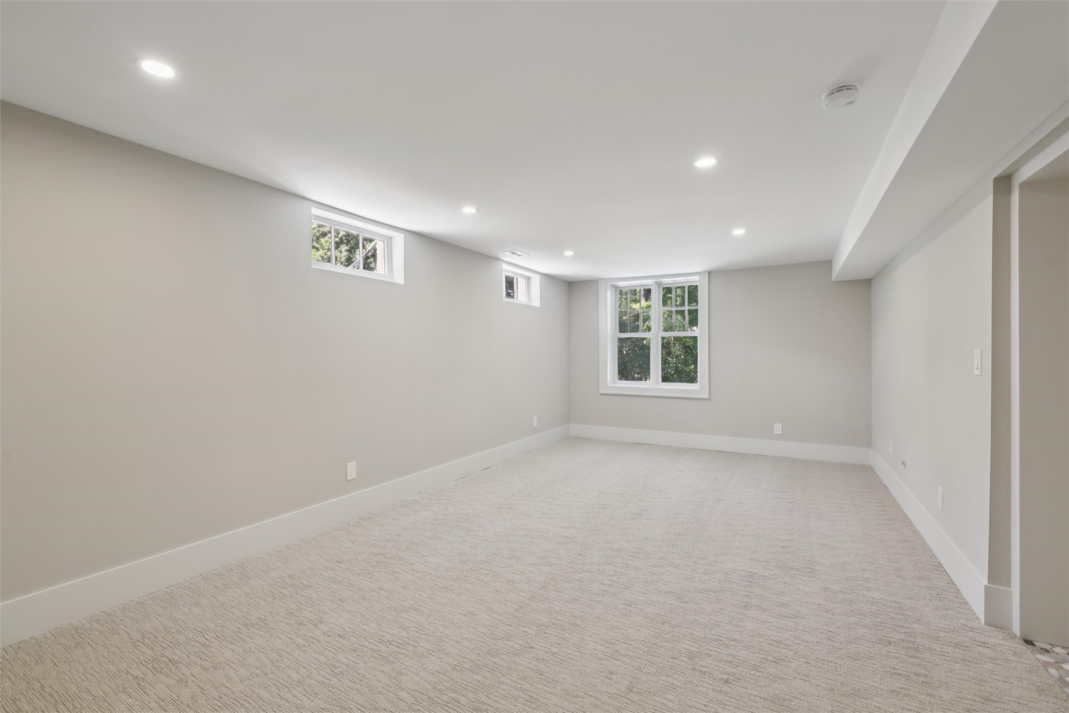 5723 Waterbury Circle