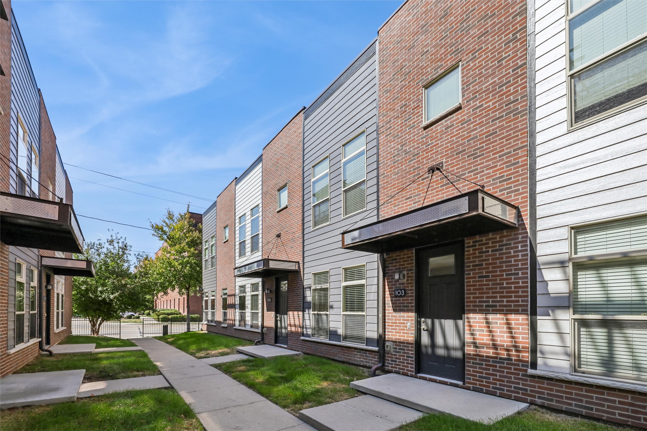 307 SW 7th Street 103