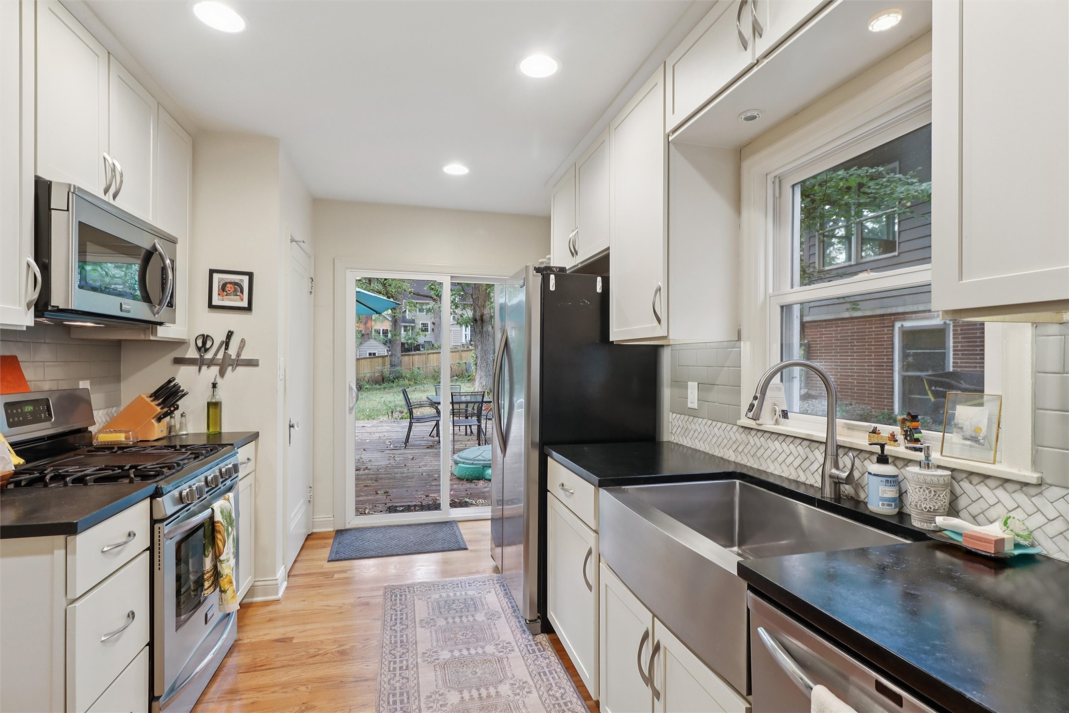 5709 Walnut Hill Avenue