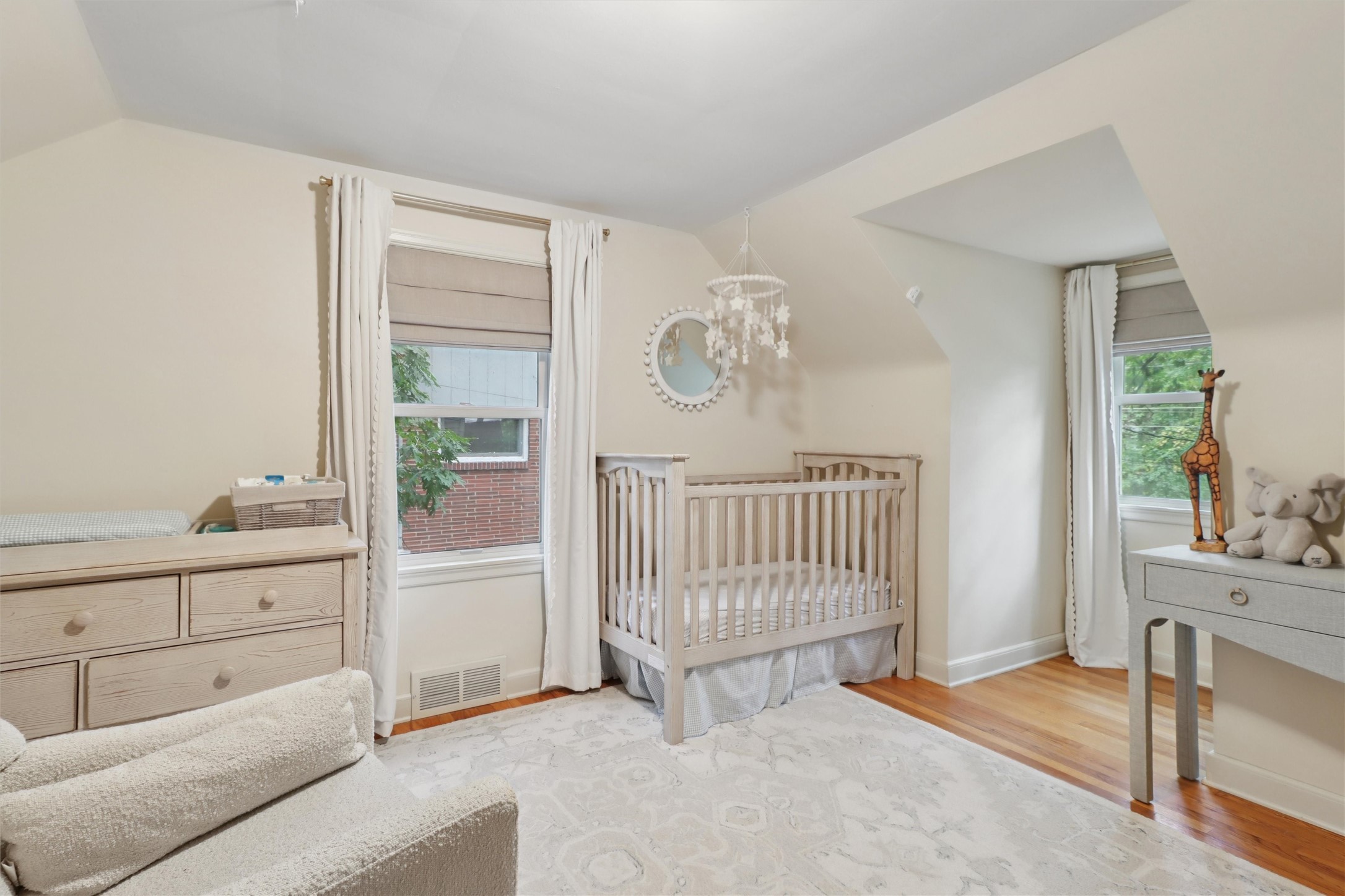 5709 Walnut Hill Avenue