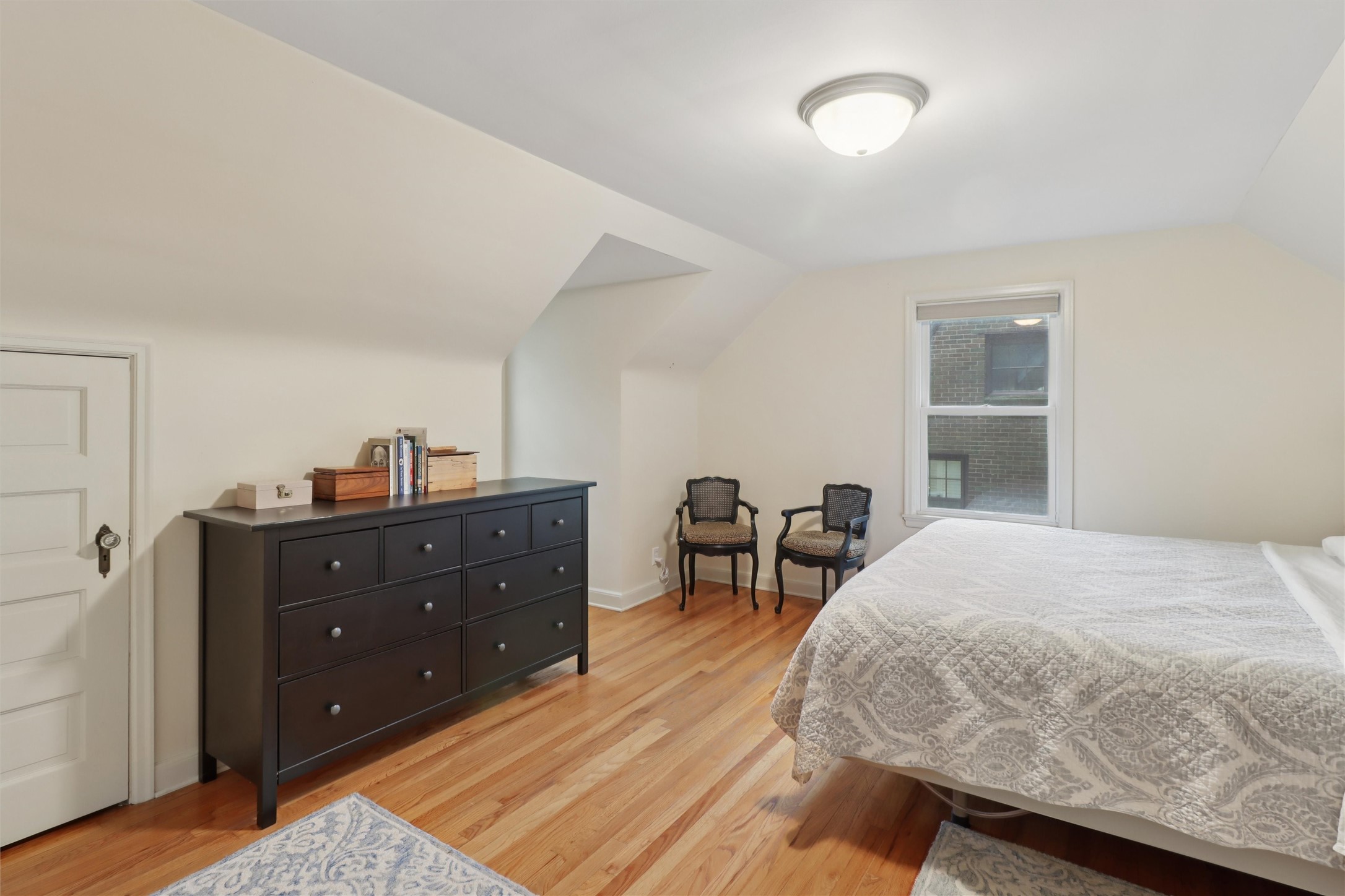 5709 Walnut Hill Avenue