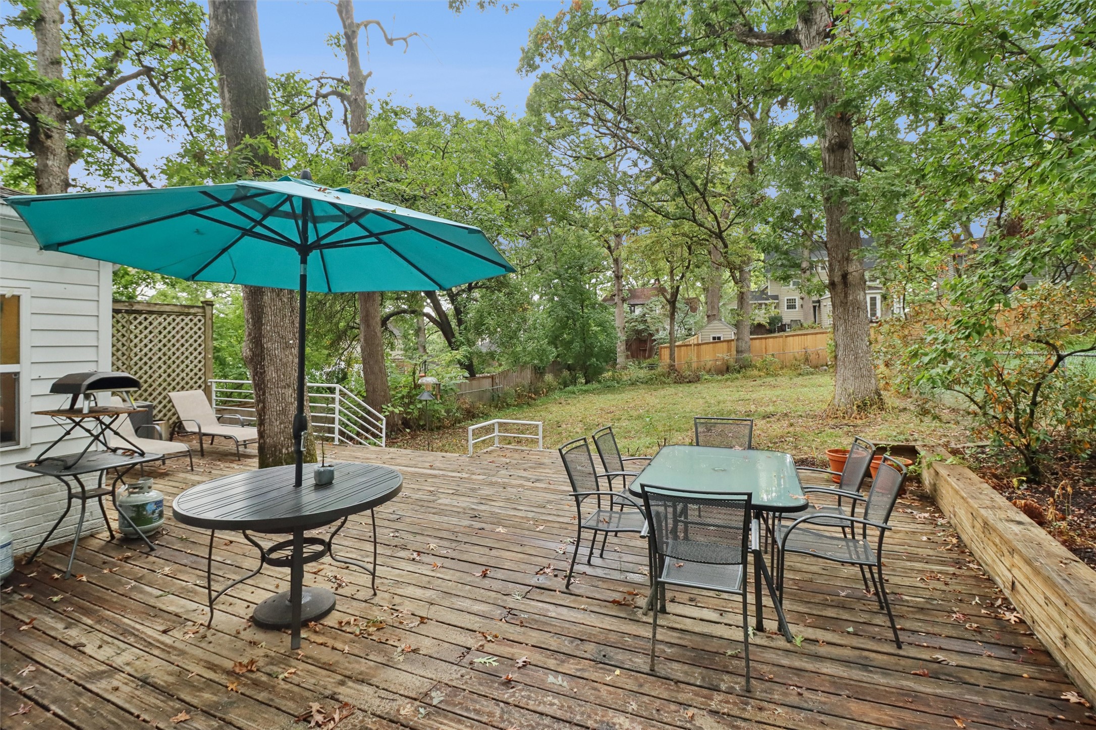 5709 Walnut Hill Avenue