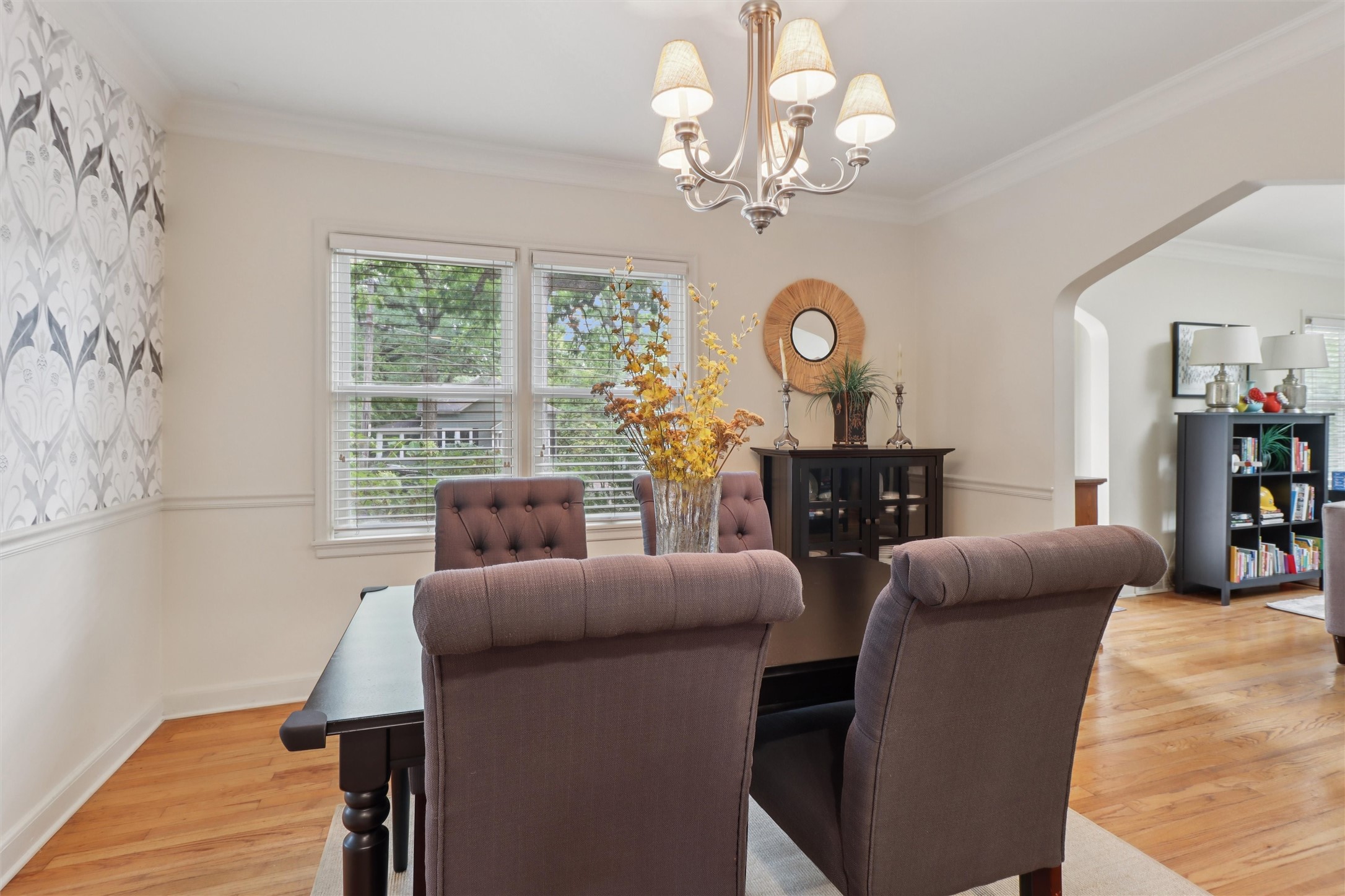 5709 Walnut Hill Avenue