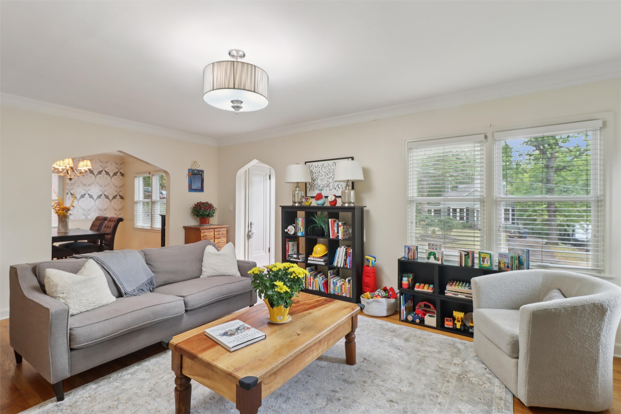 5709 Walnut Hill Avenue