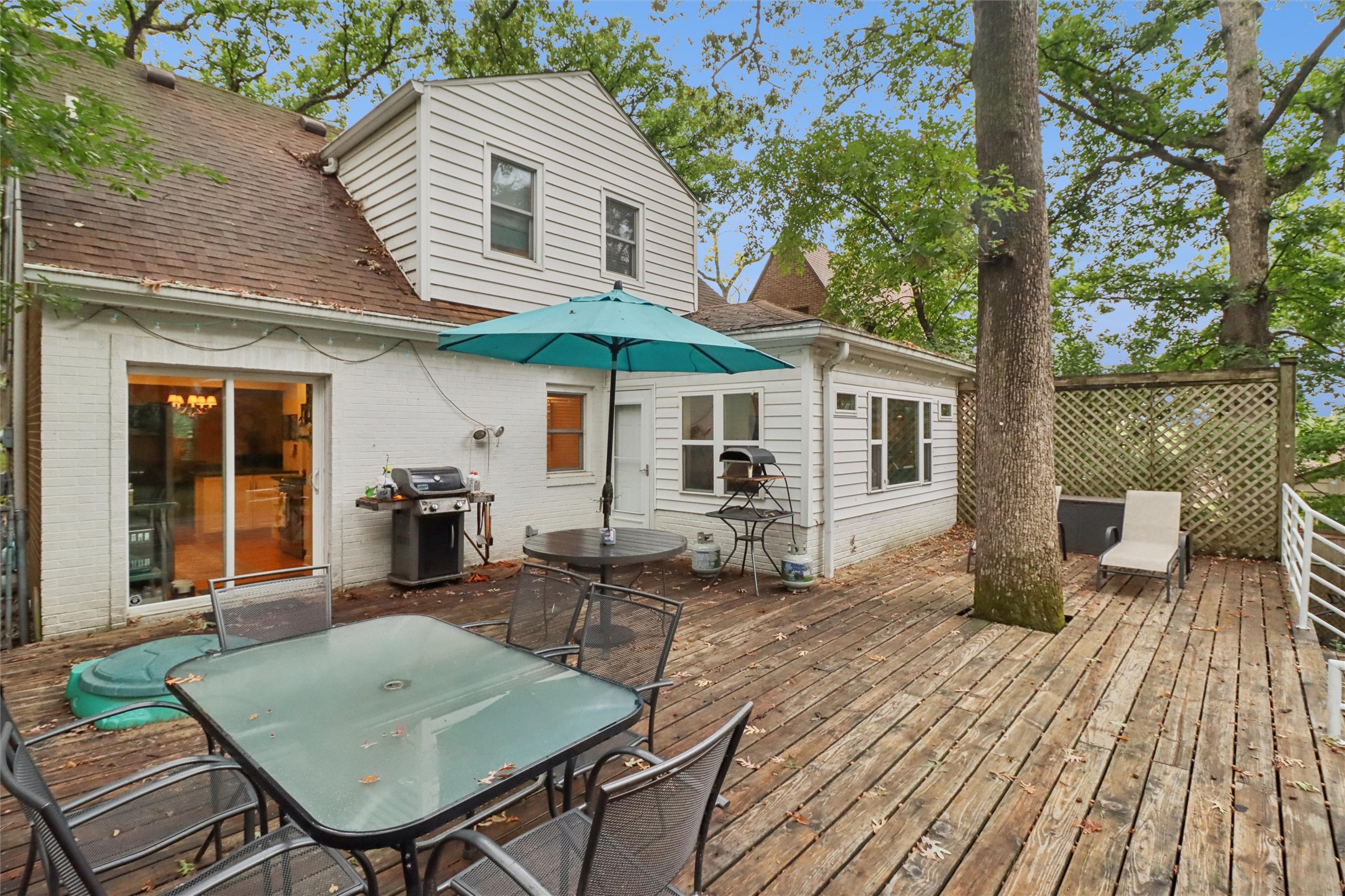 5709 Walnut Hill Avenue