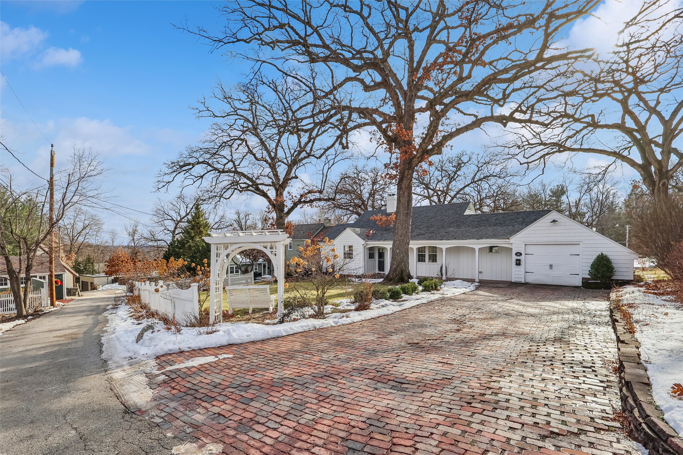 3307 Saint Johns Road