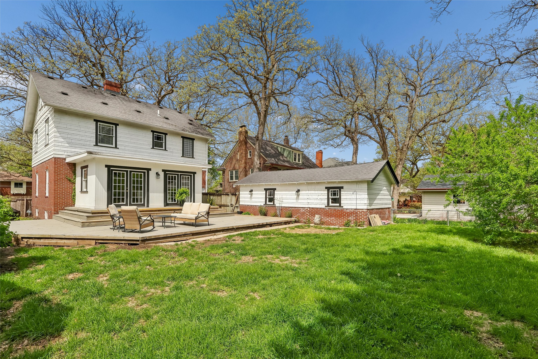 525 Waterbury Circle