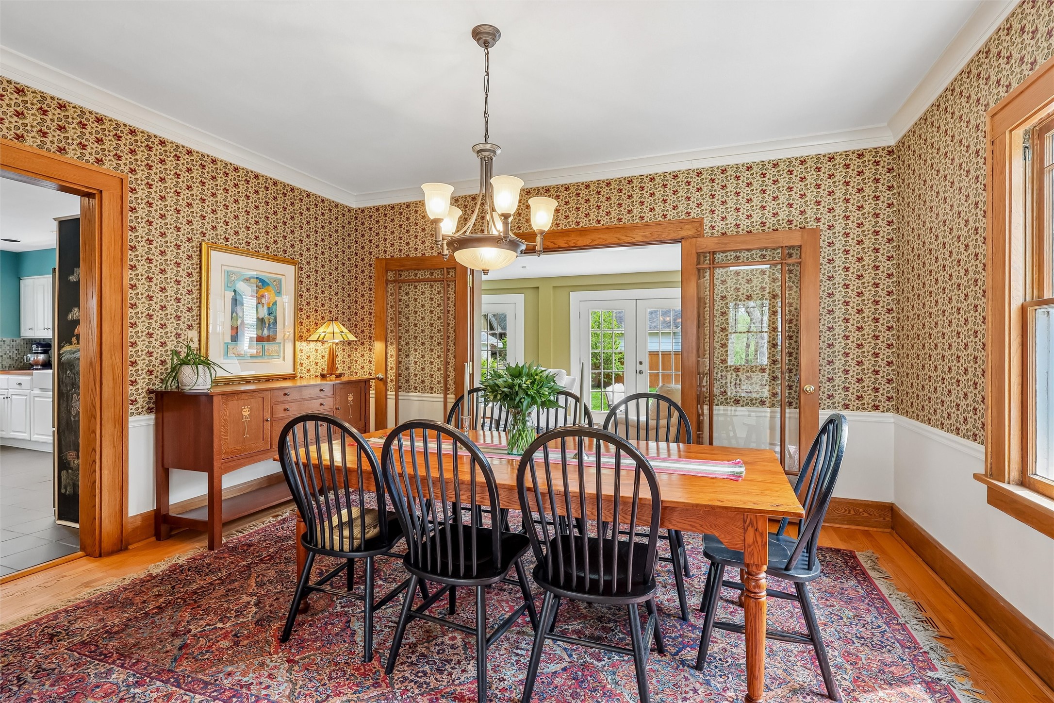525 Waterbury Circle