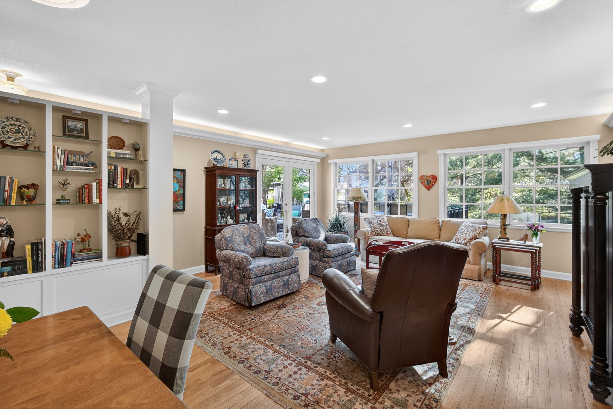 321 43rd Street