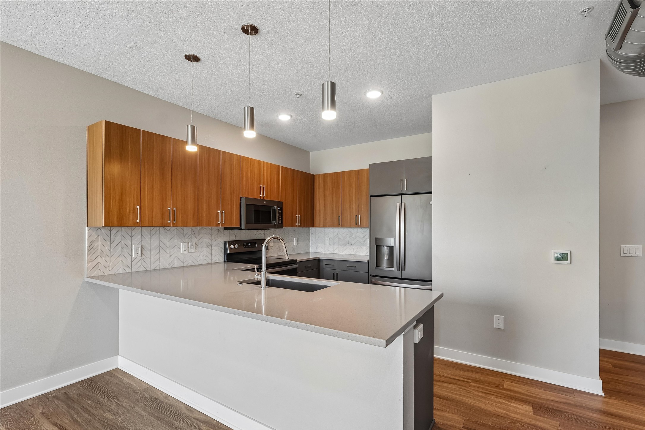 400 SW 7th Street 203