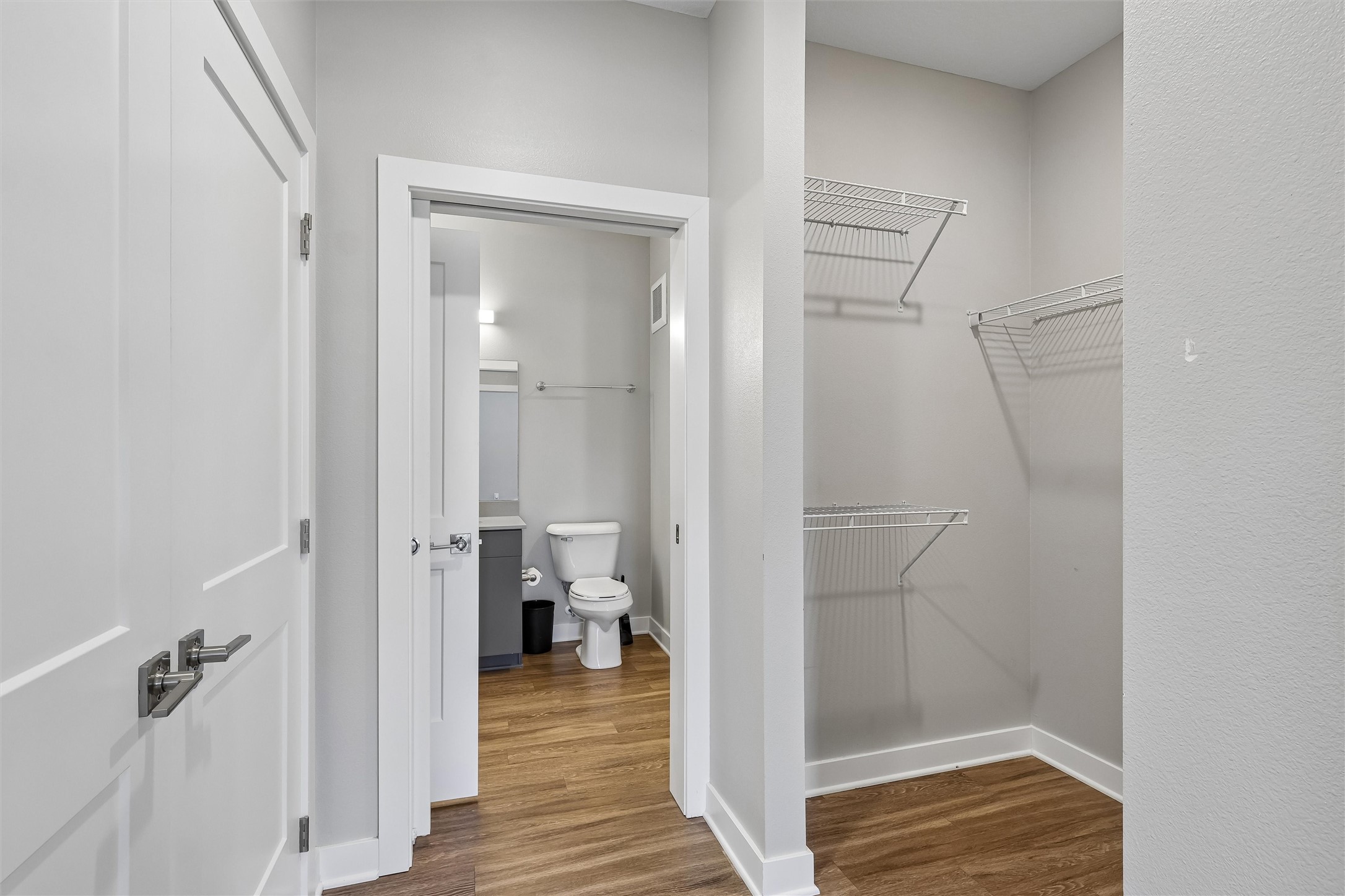 400 SW 7th Street 203