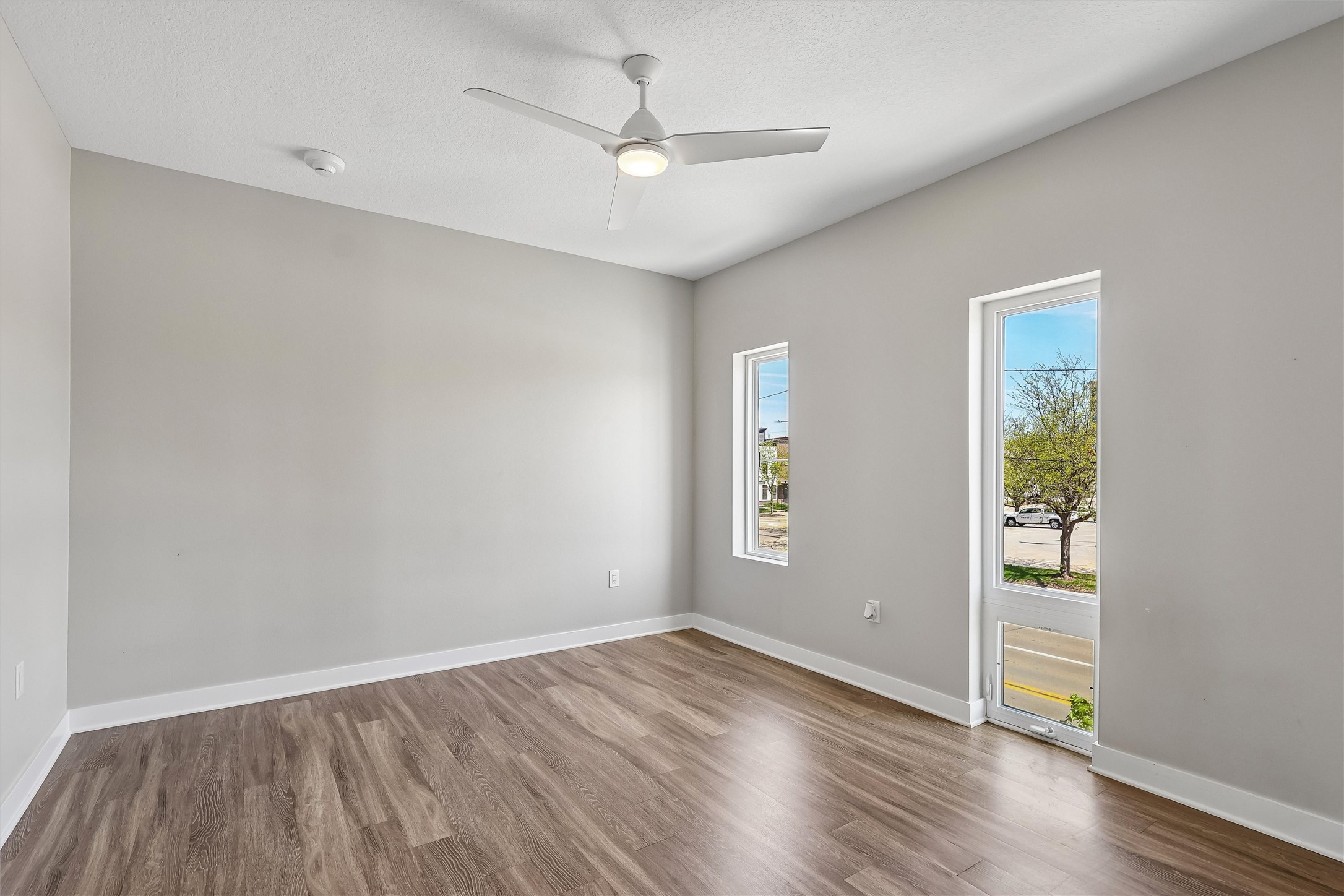 400 SW 7th Street 203