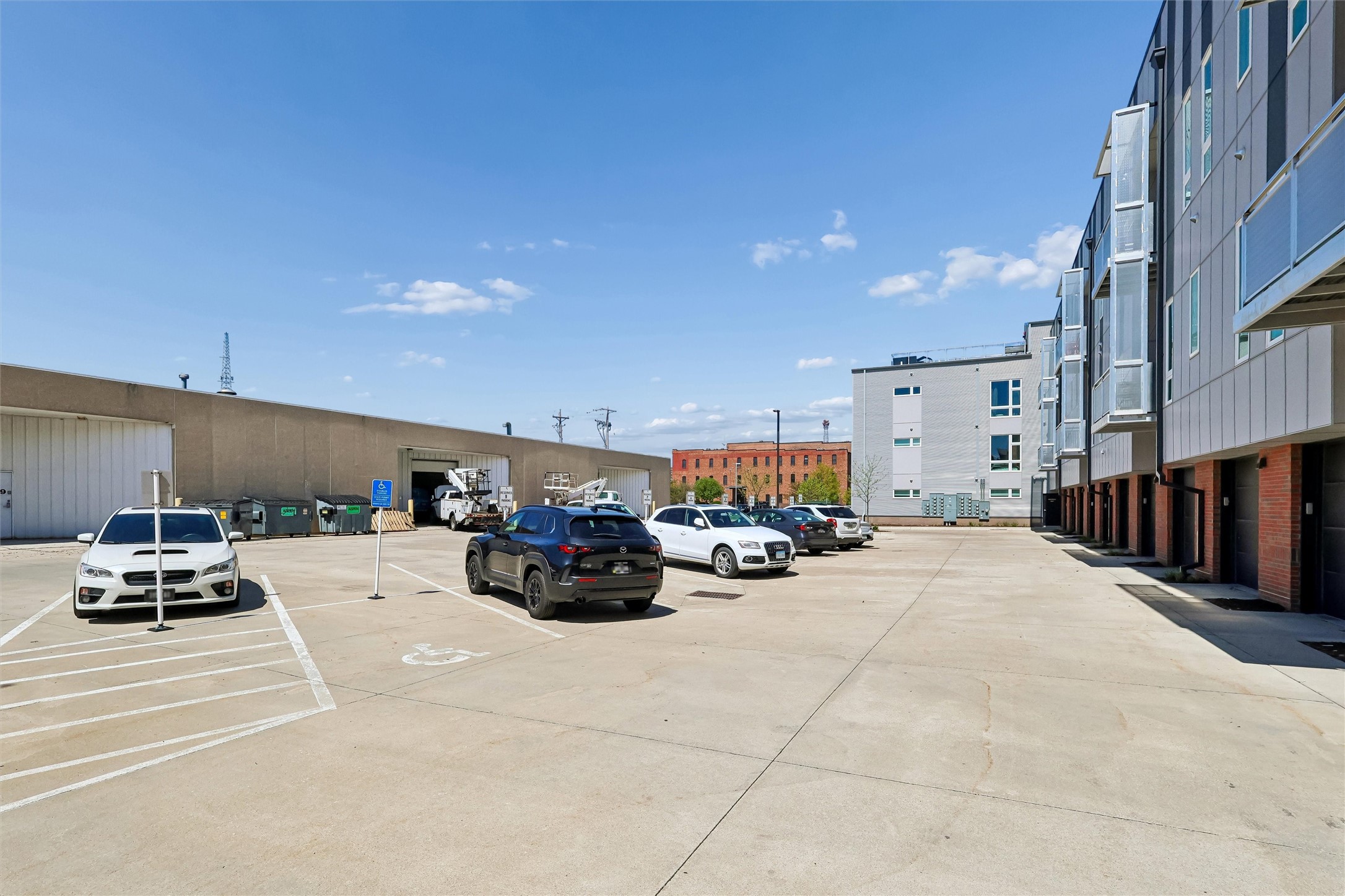 400 SW 7th Street 203