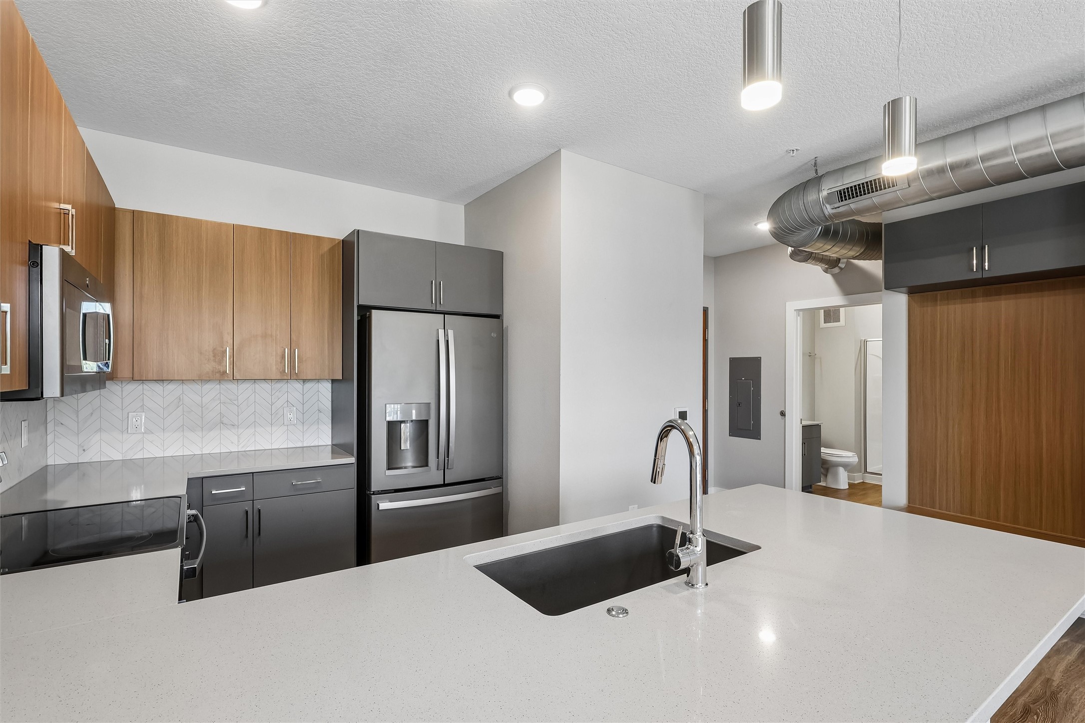 400 SW 7th Street 203