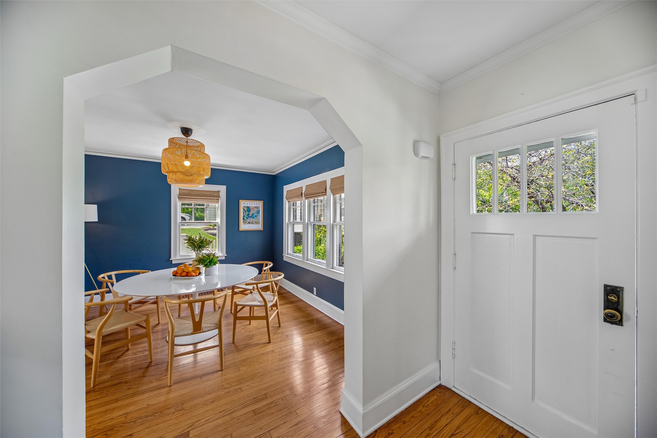 3300 Elmwood Drive