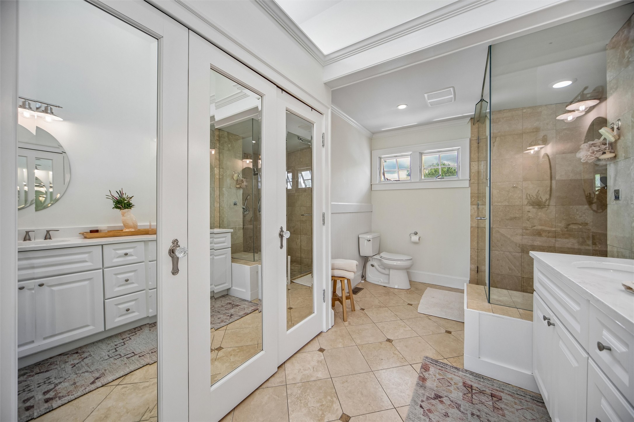 3300 Elmwood Drive
