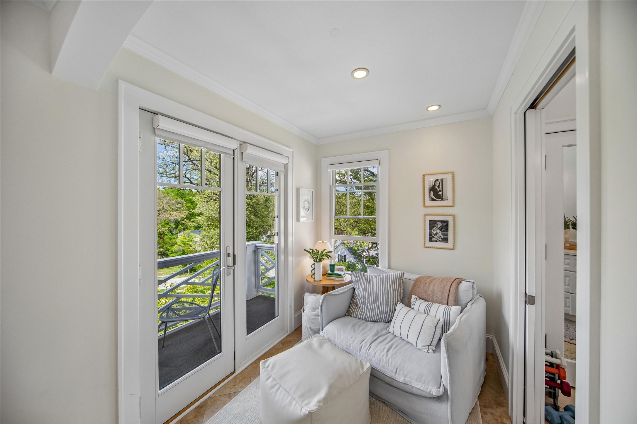 3300 Elmwood Drive