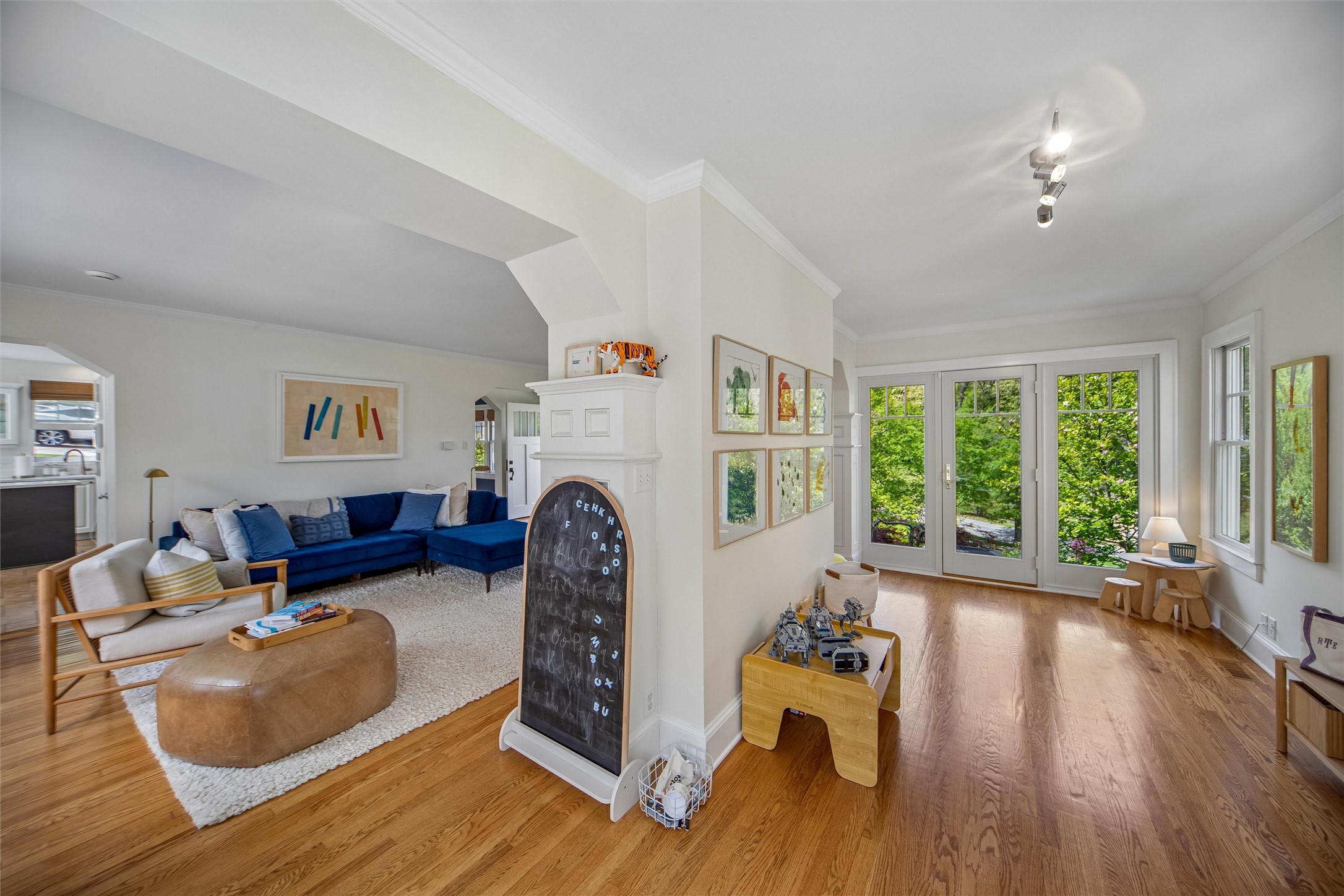 3300 Elmwood Drive