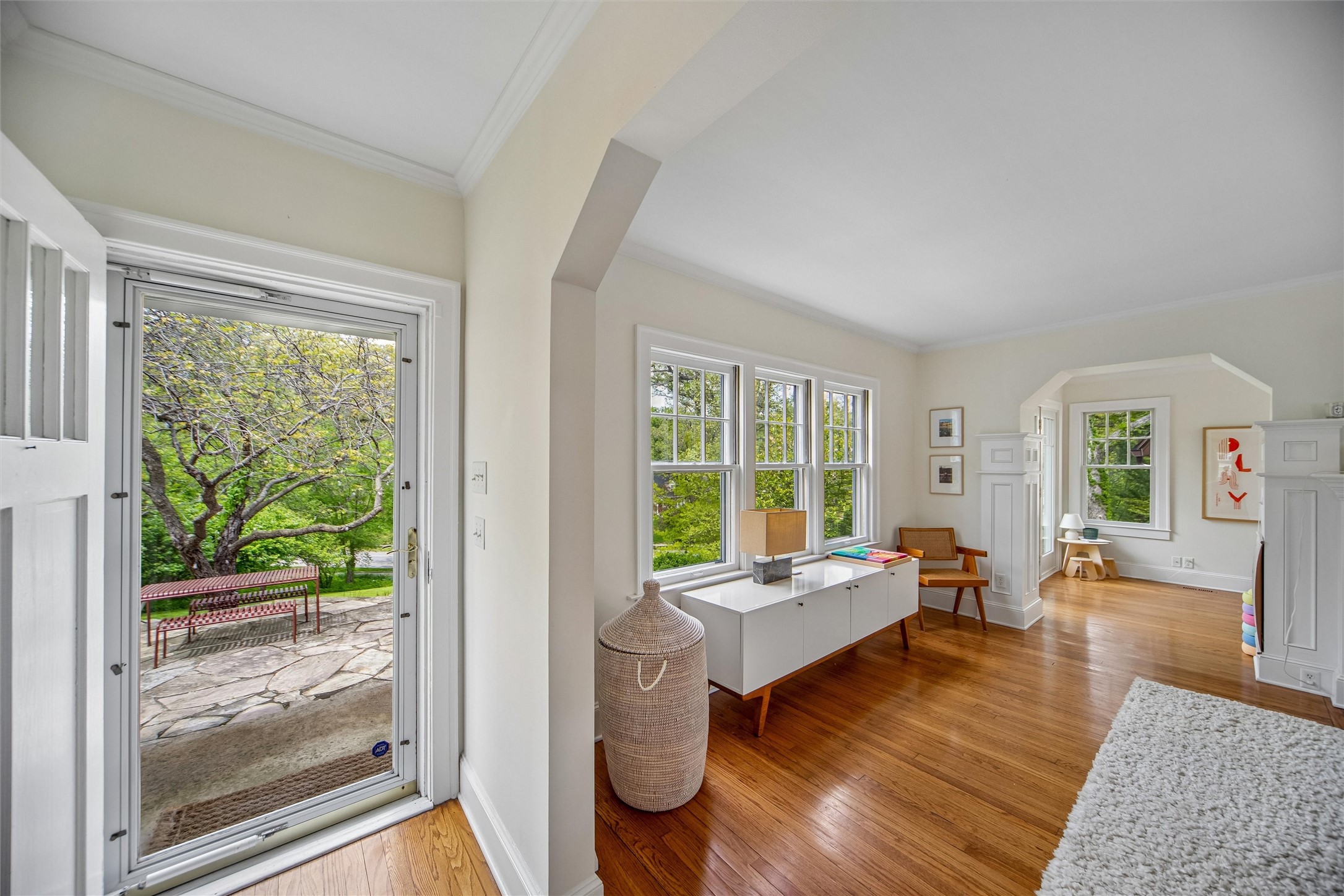 3300 Elmwood Drive