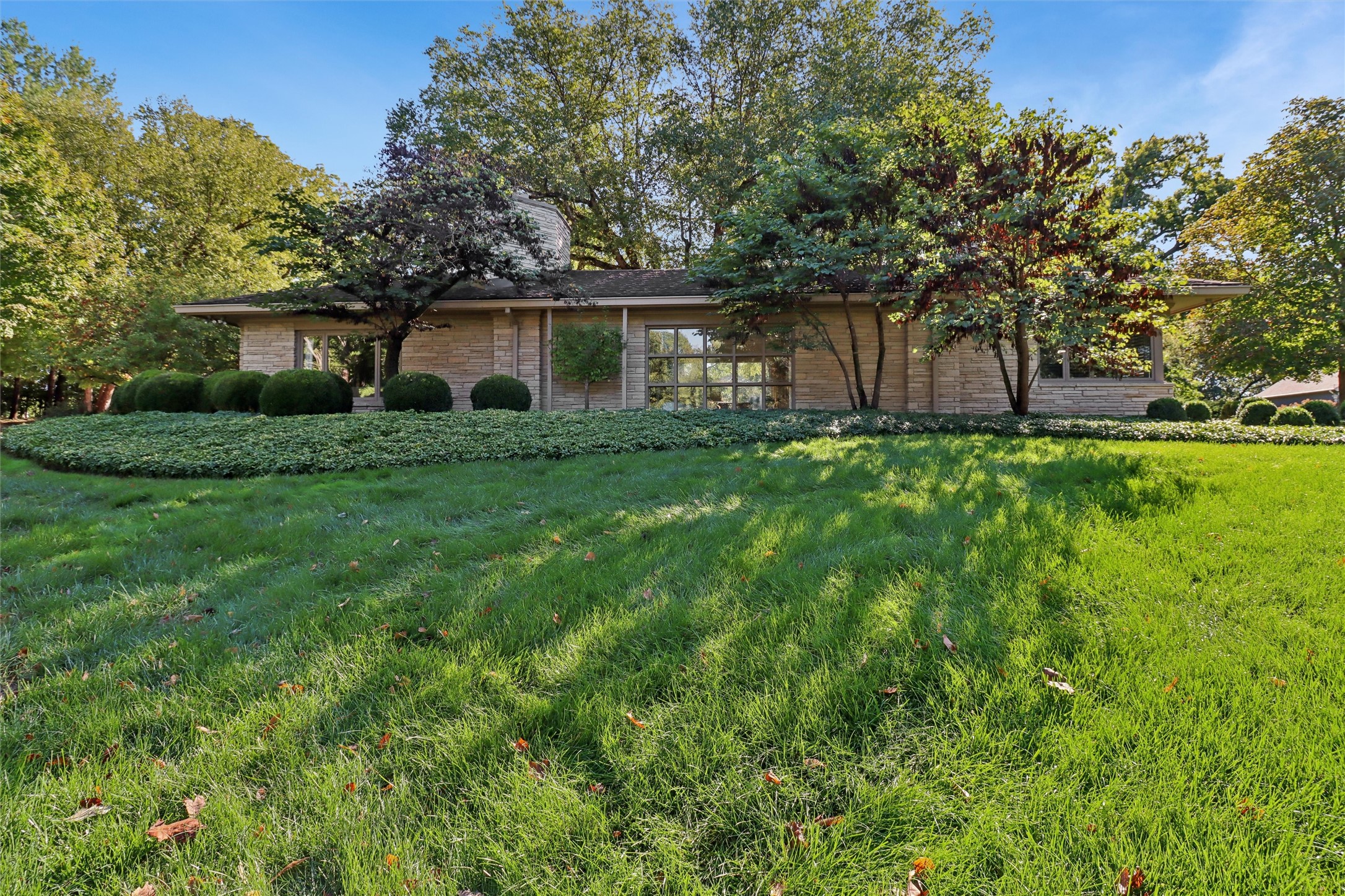 465 Foster Drive