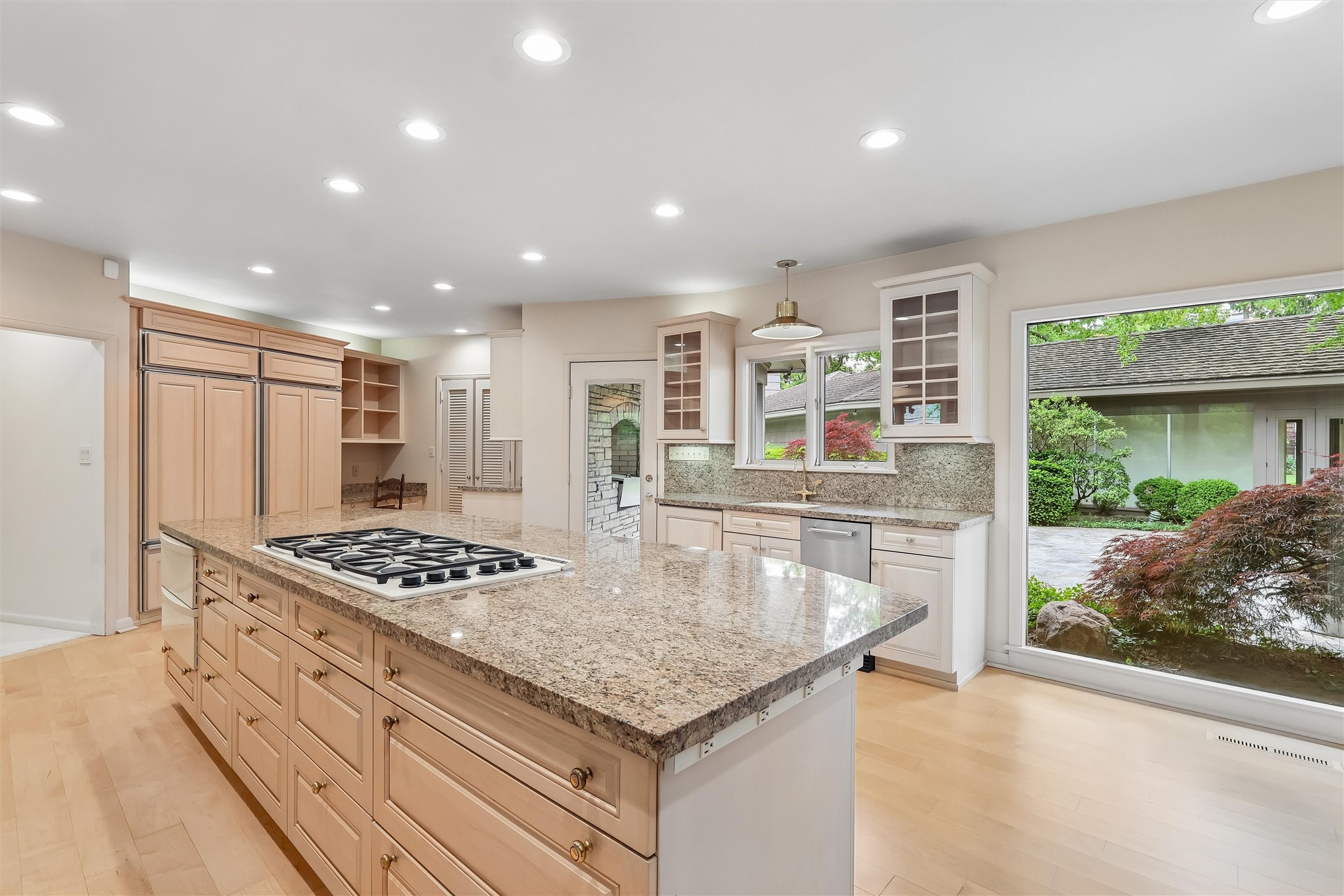465 Foster Drive