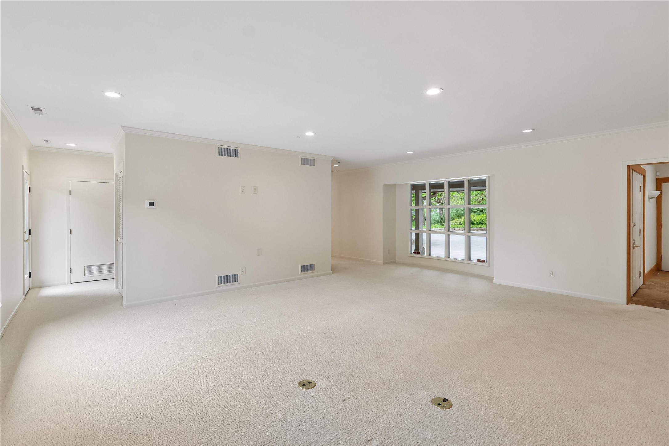 465 Foster Drive