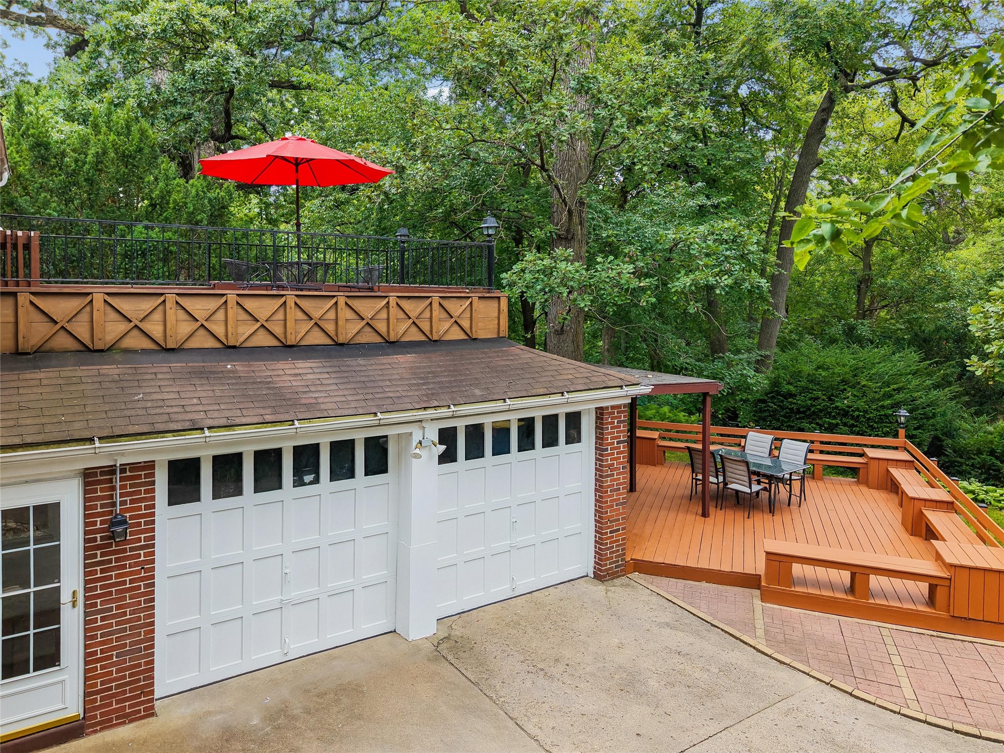 6045 N Waterbury Road