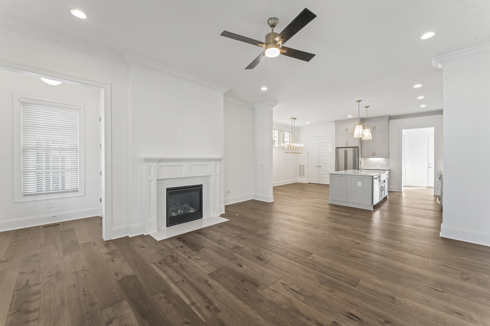 1014 Conar St