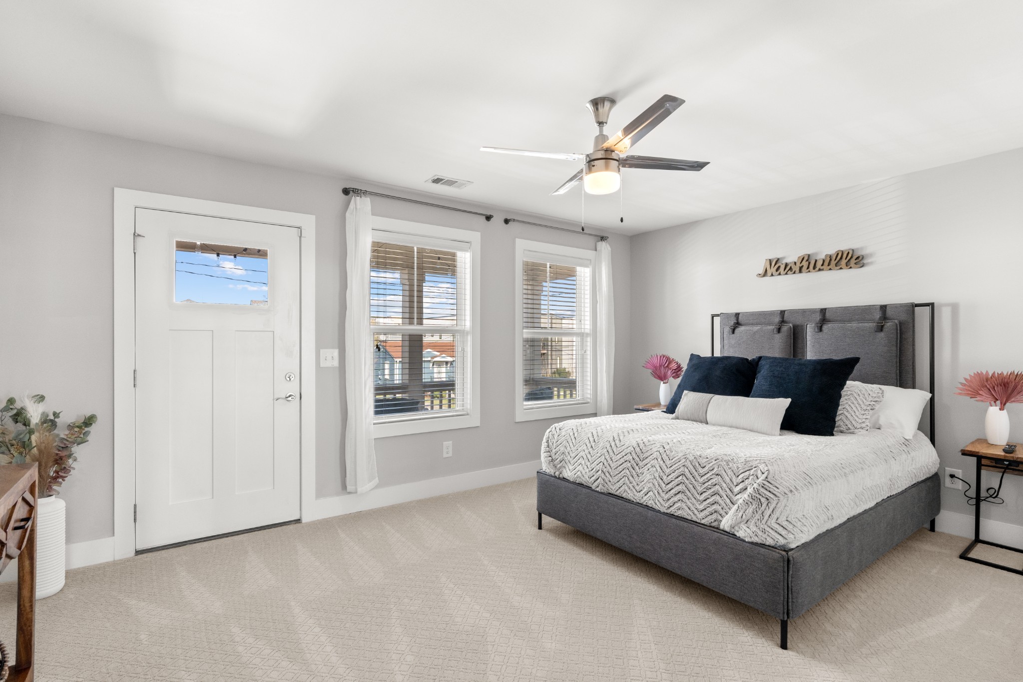 6117 California Ave Unit: Unit B